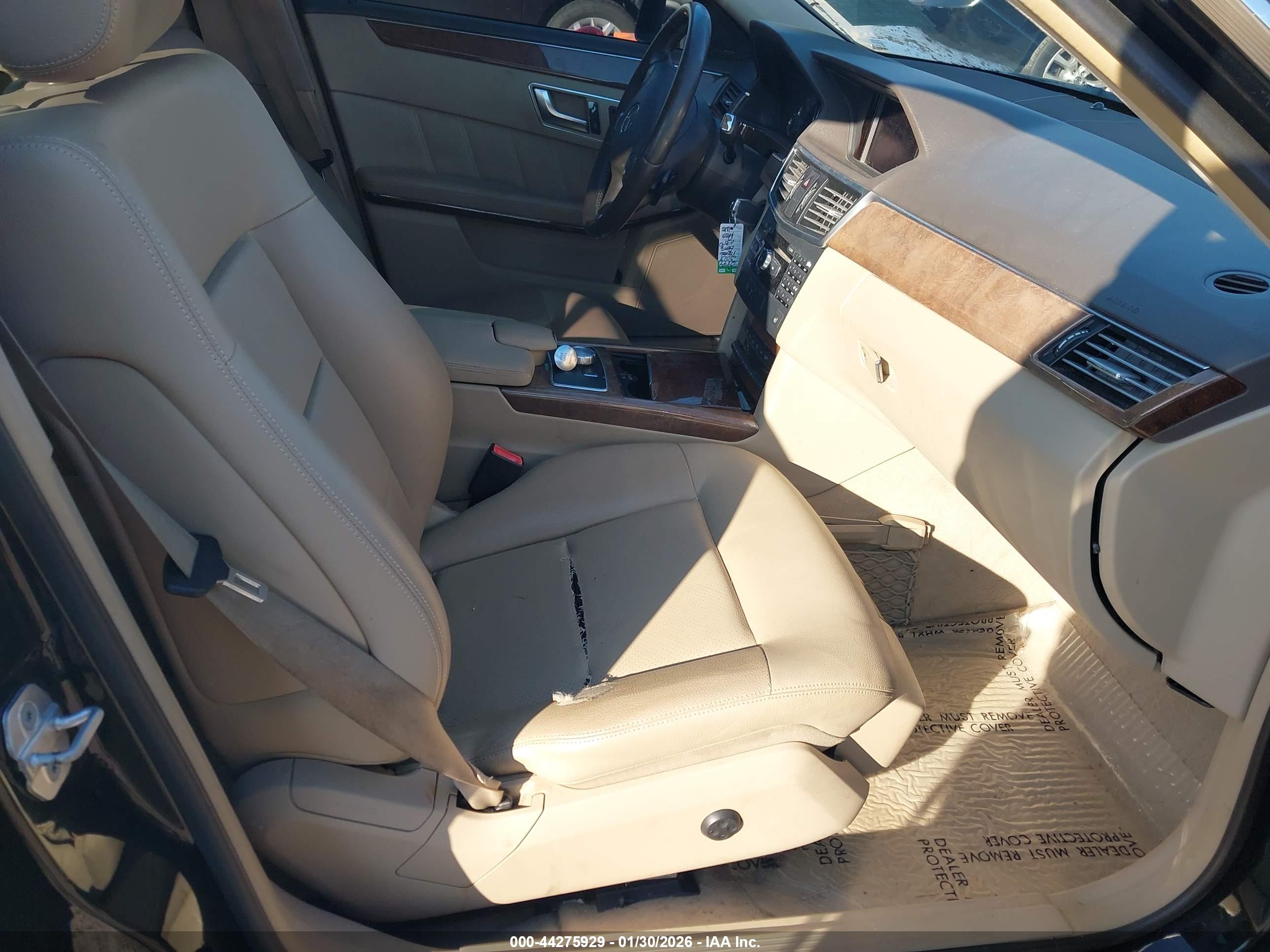 MERCEDES-BENZ E image 5