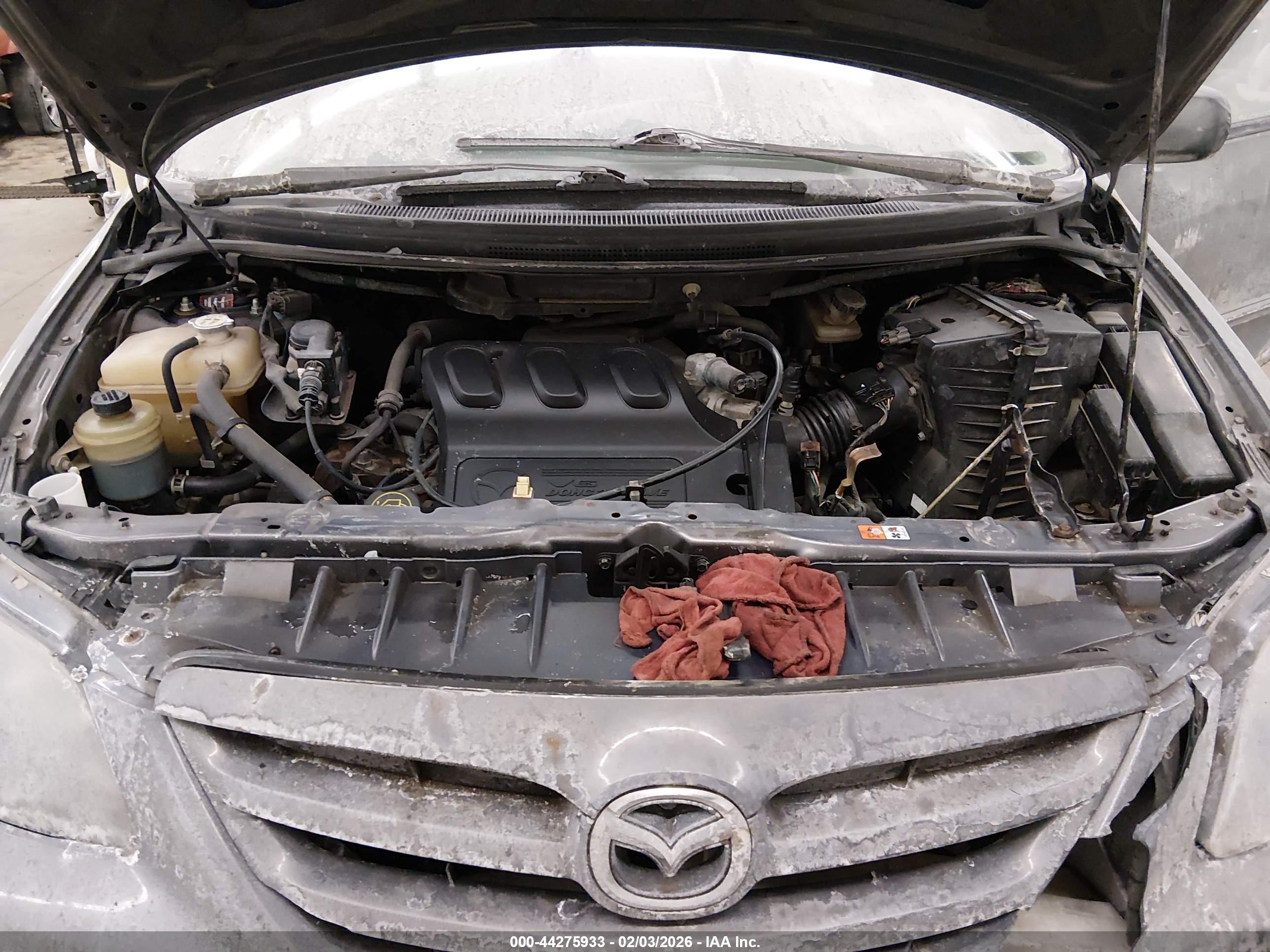 MAZDA MPV image 10