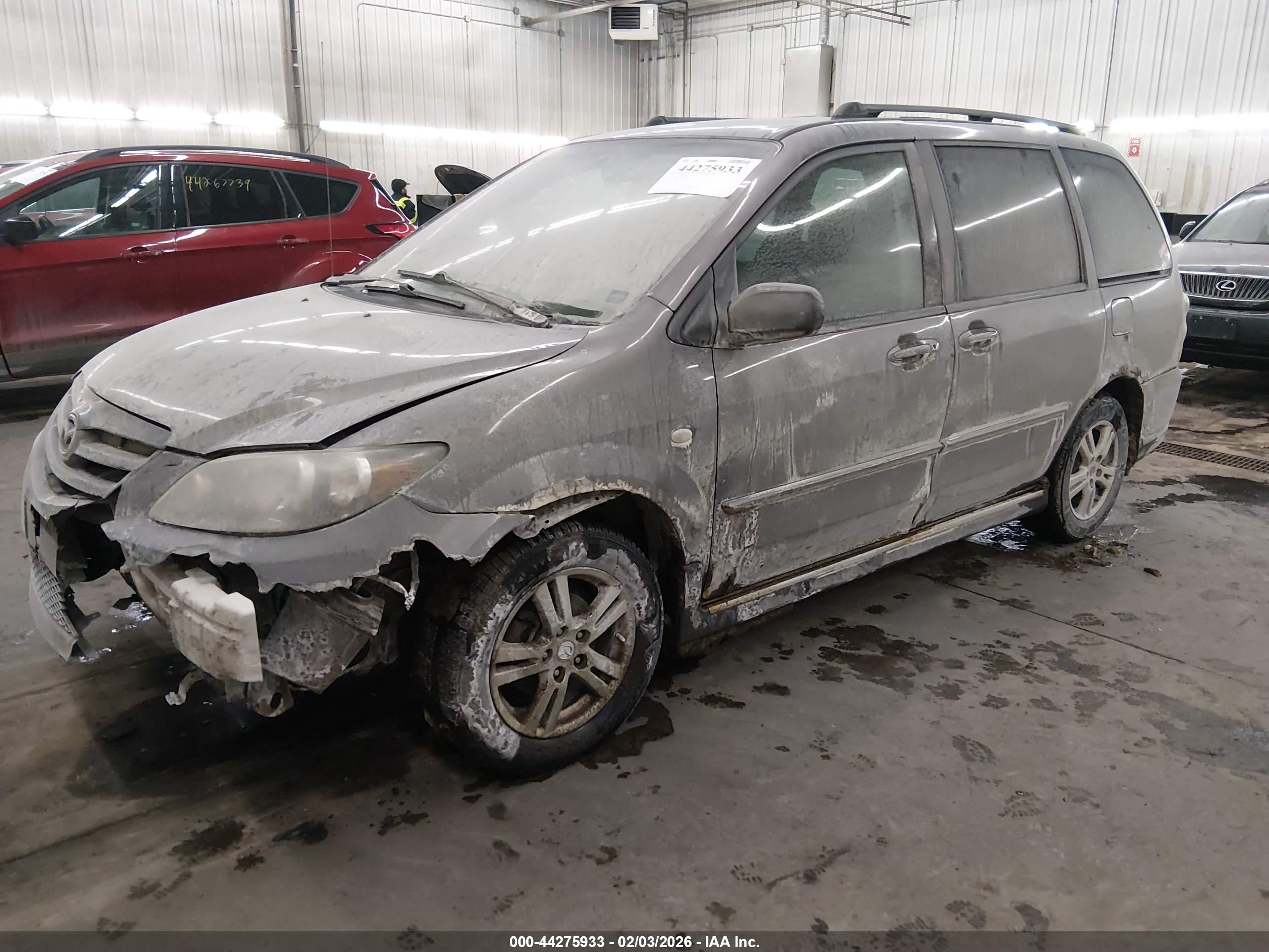 MAZDA MPV image 2
