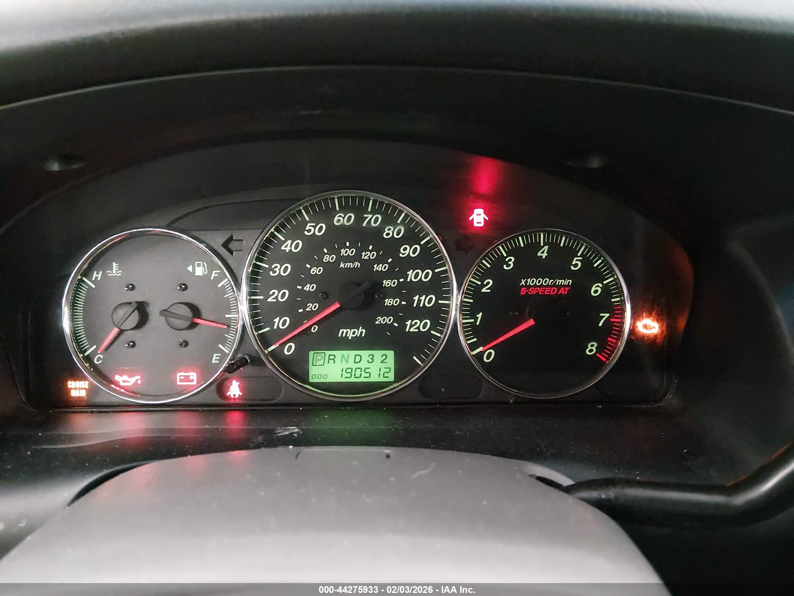 MAZDA MPV image 7