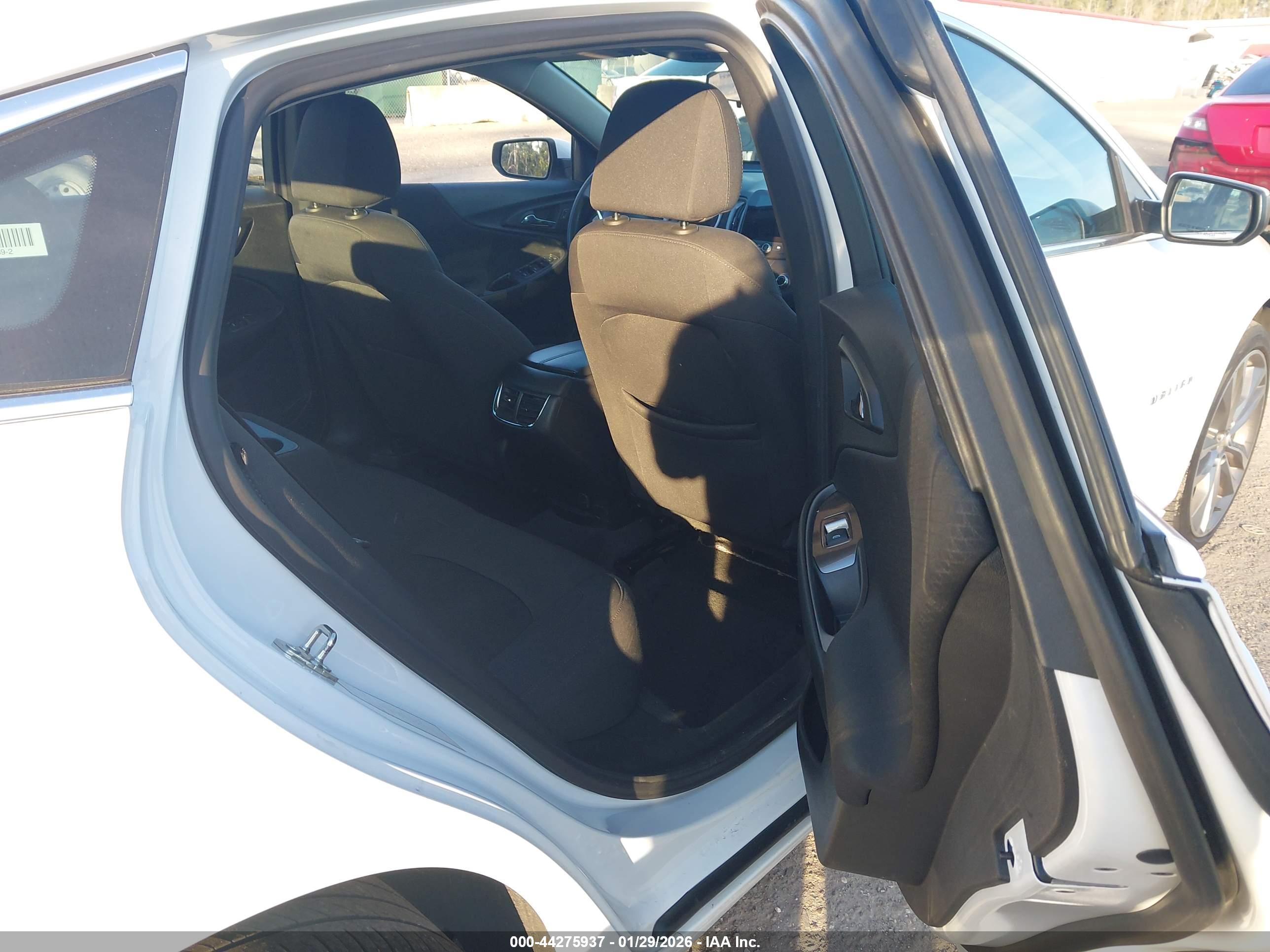 CHEVROLET MALIBU image 8