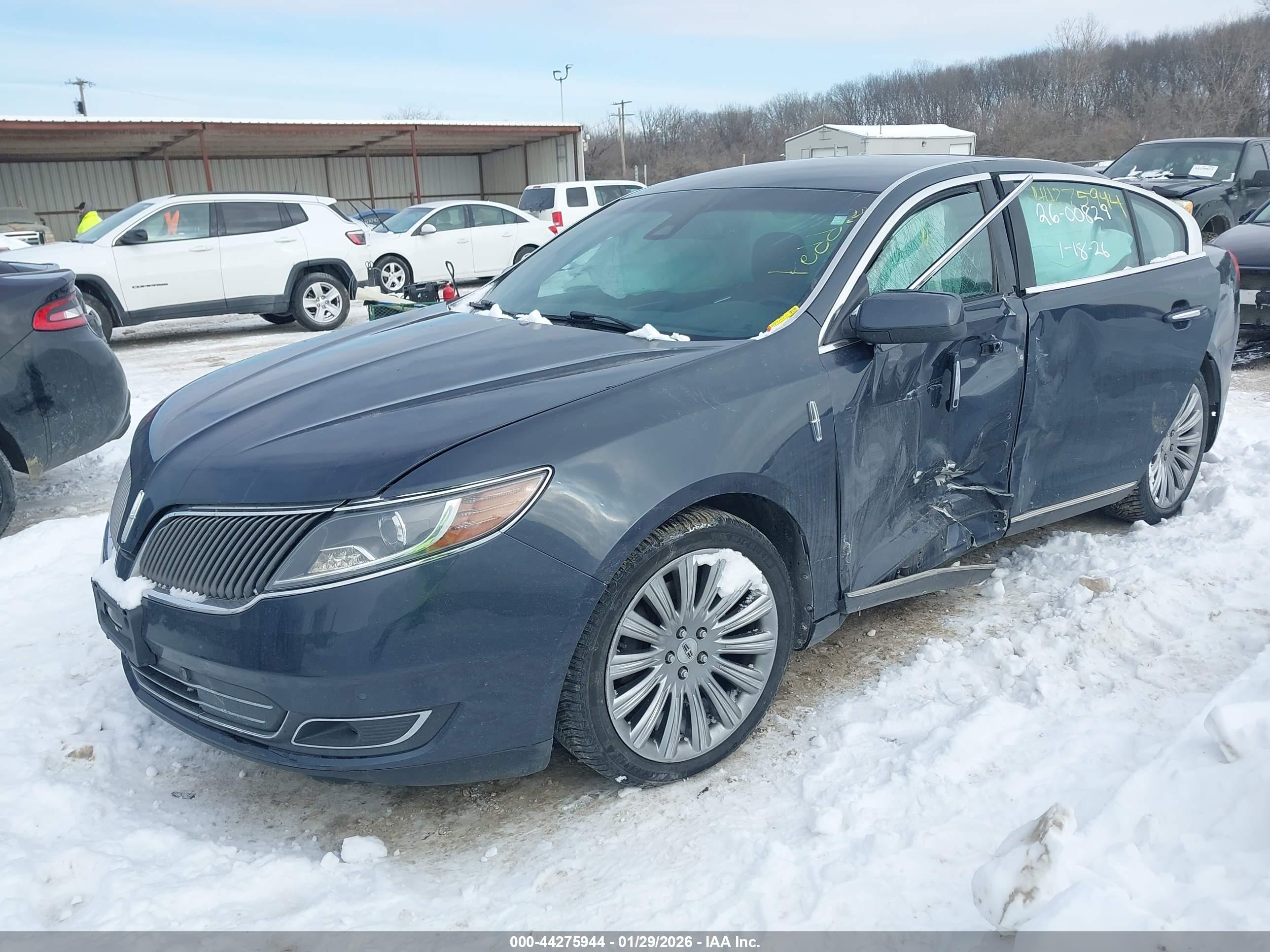 LINCOLN MKS image 2