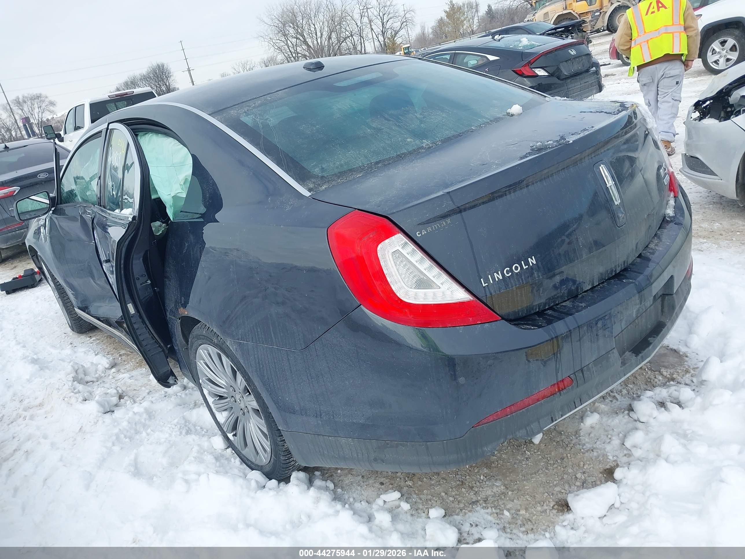LINCOLN MKS image 3