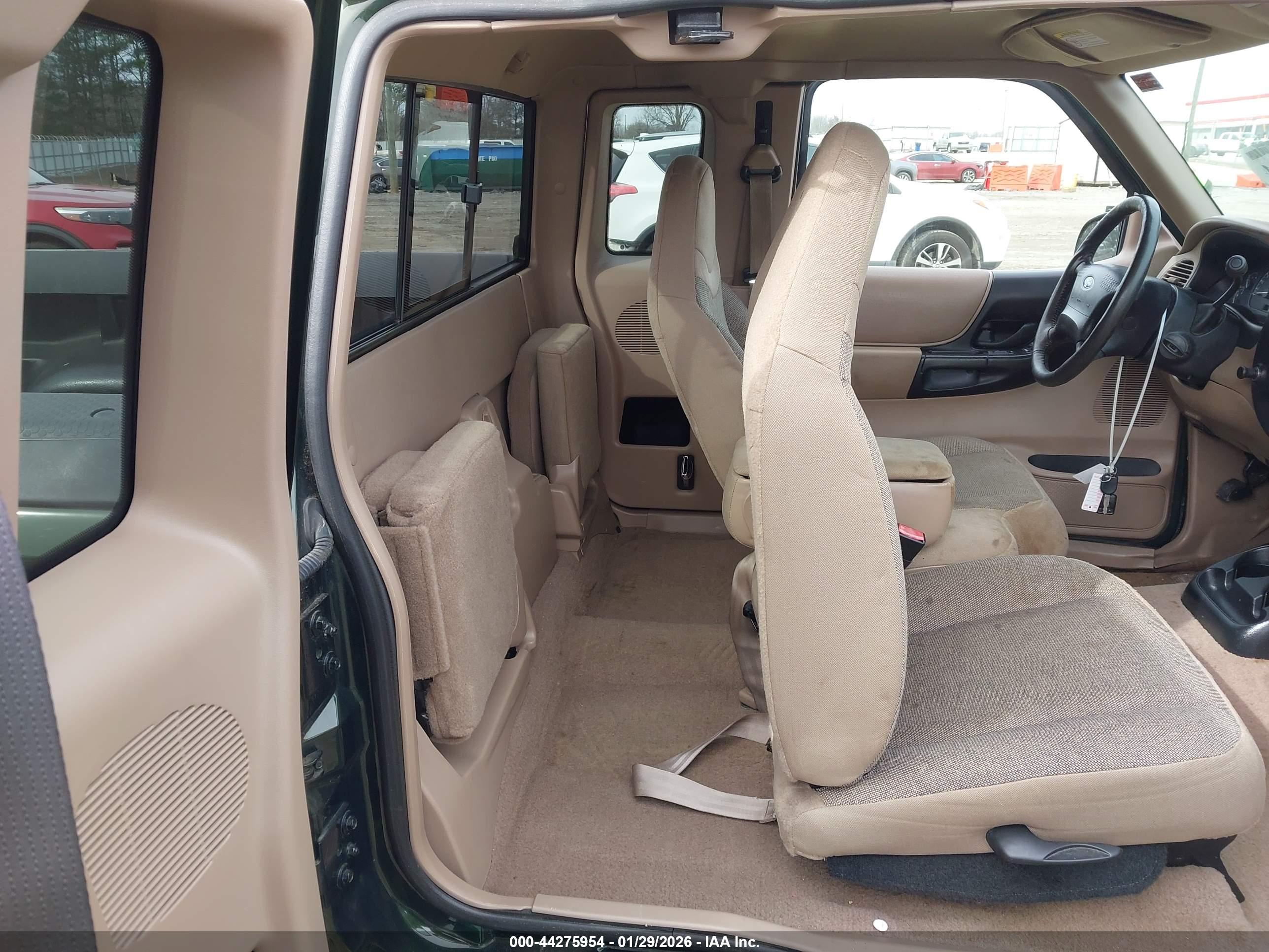 FORD RANGER image 8