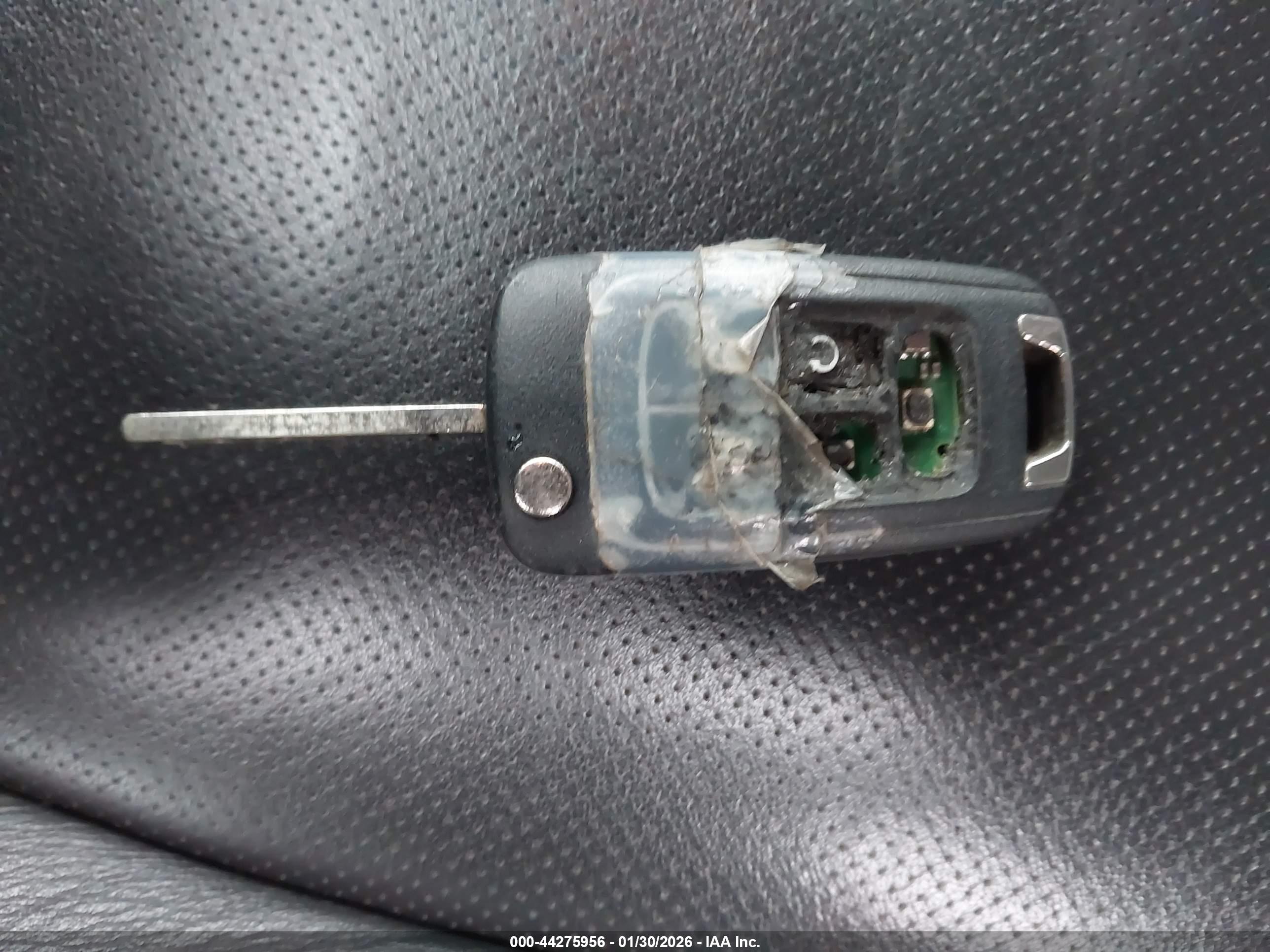 GMC TERRAIN image 11