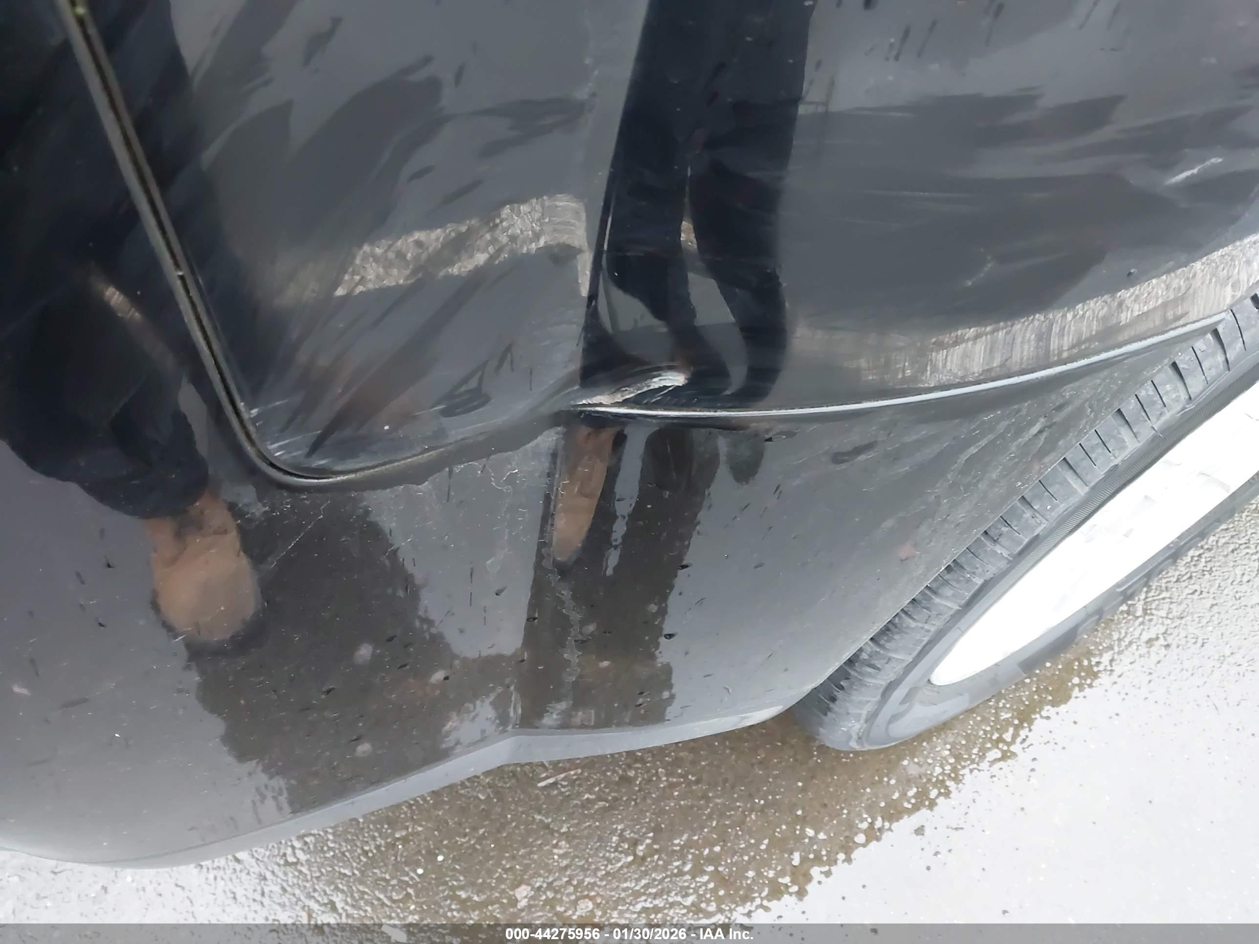GMC TERRAIN image 6