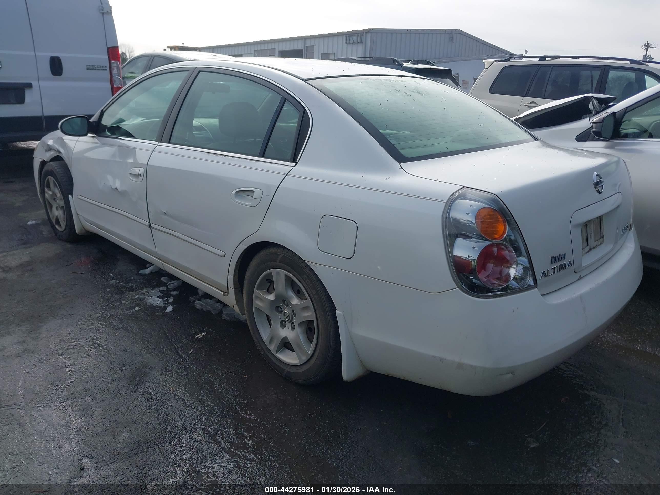 NISSAN ALTIMA image 3