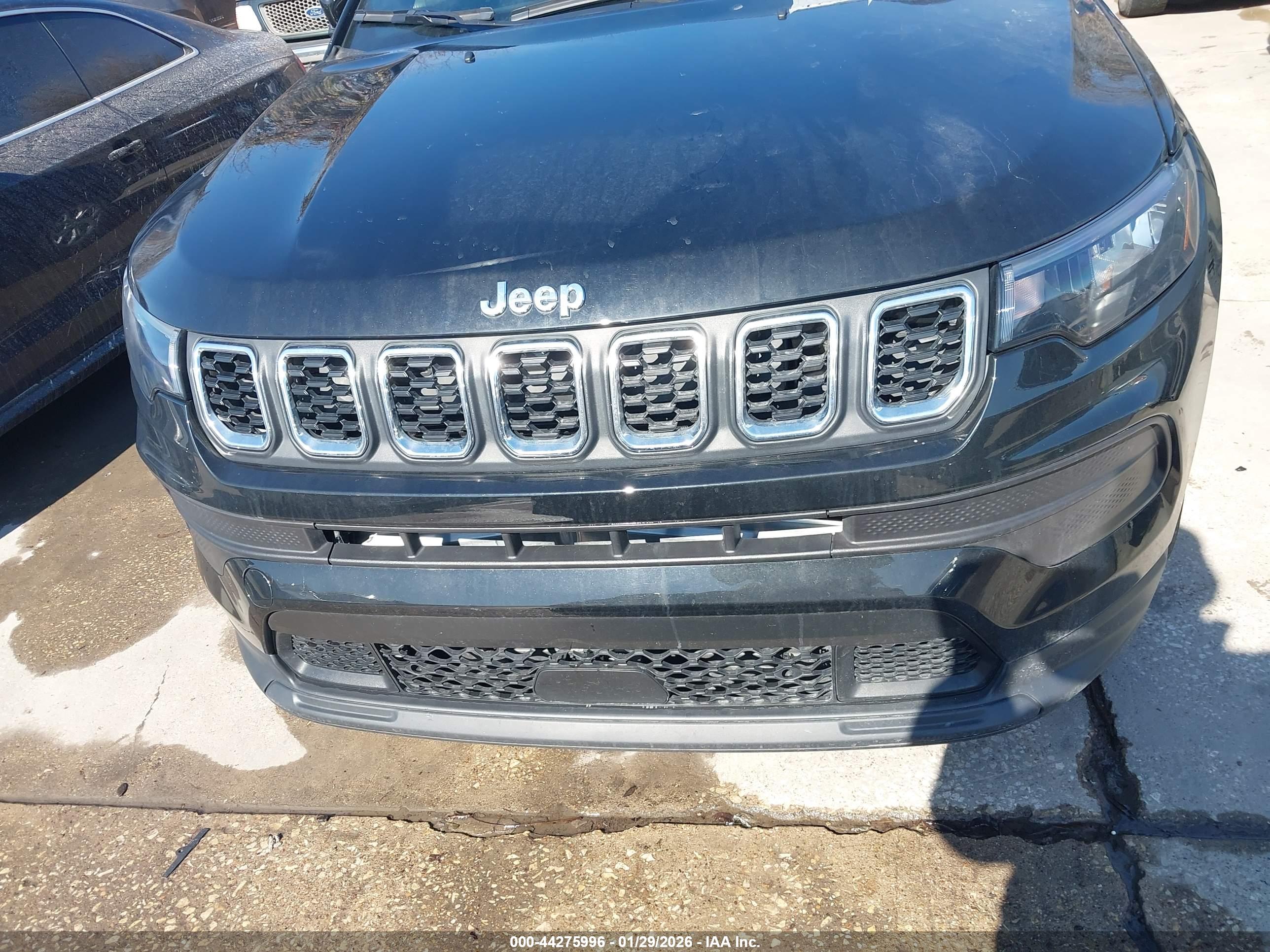 JEEP COMPASS image 6