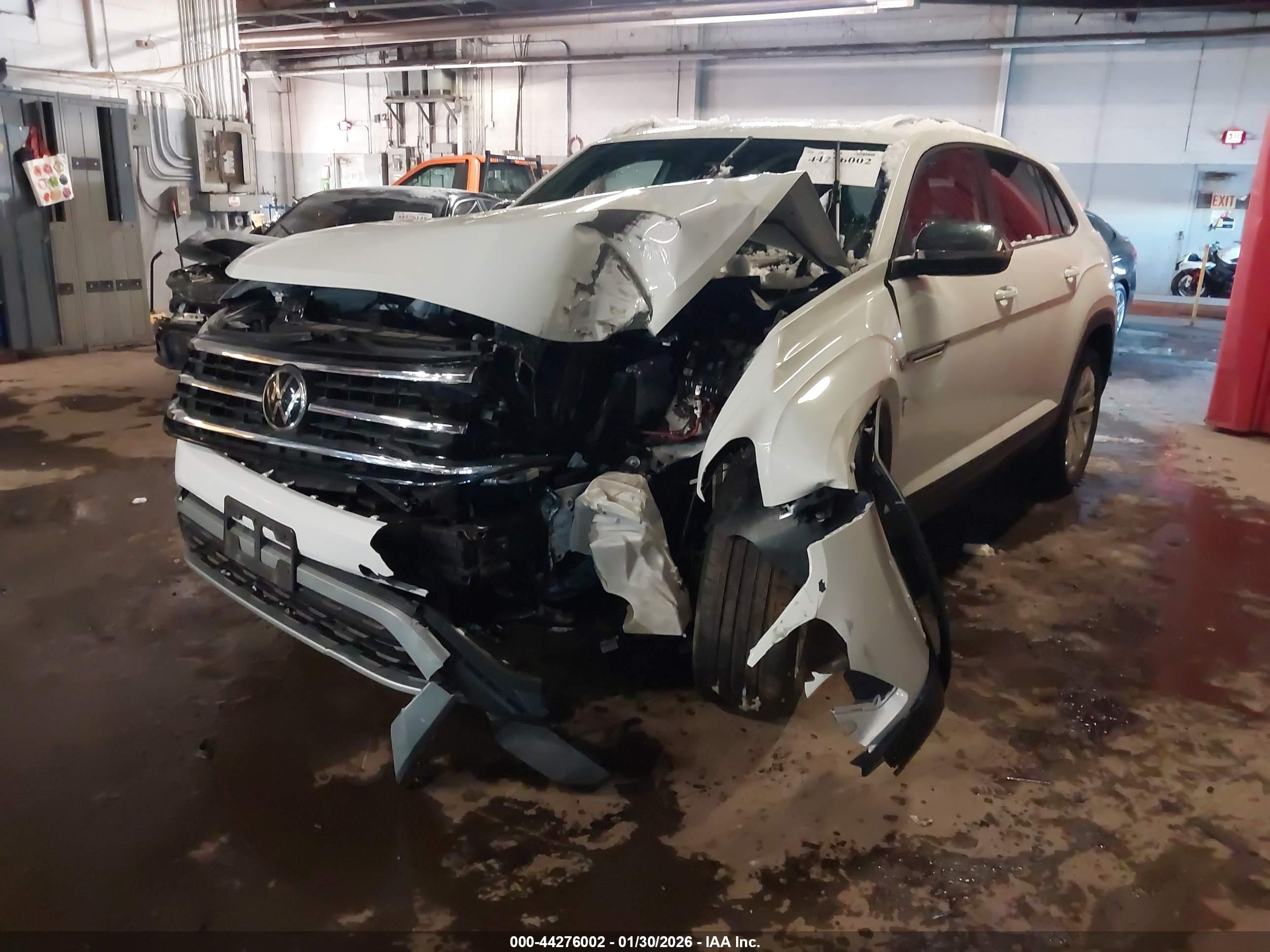 VOLKSWAGEN ATLAS image 6