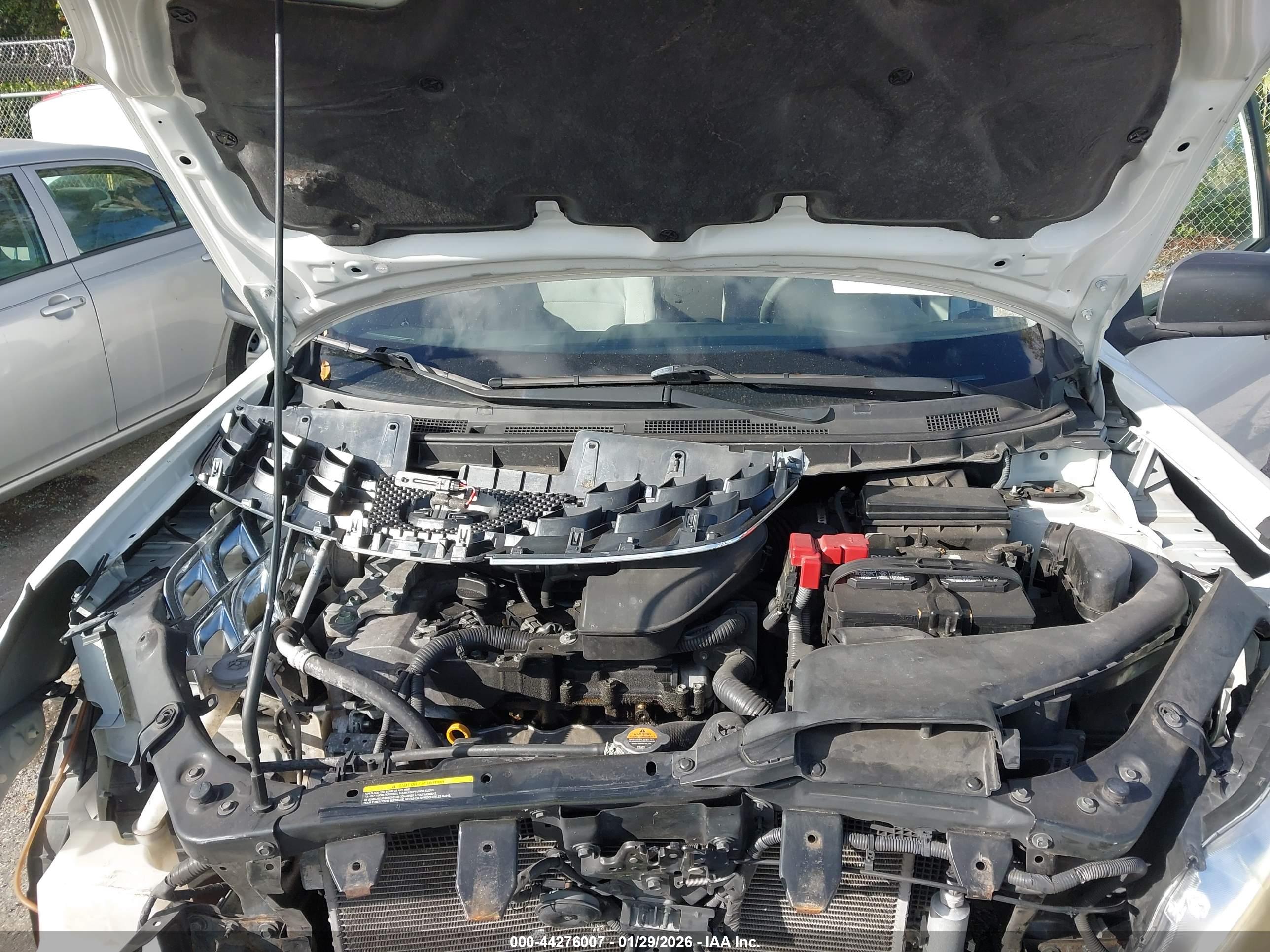 NISSAN ROGUE image 10