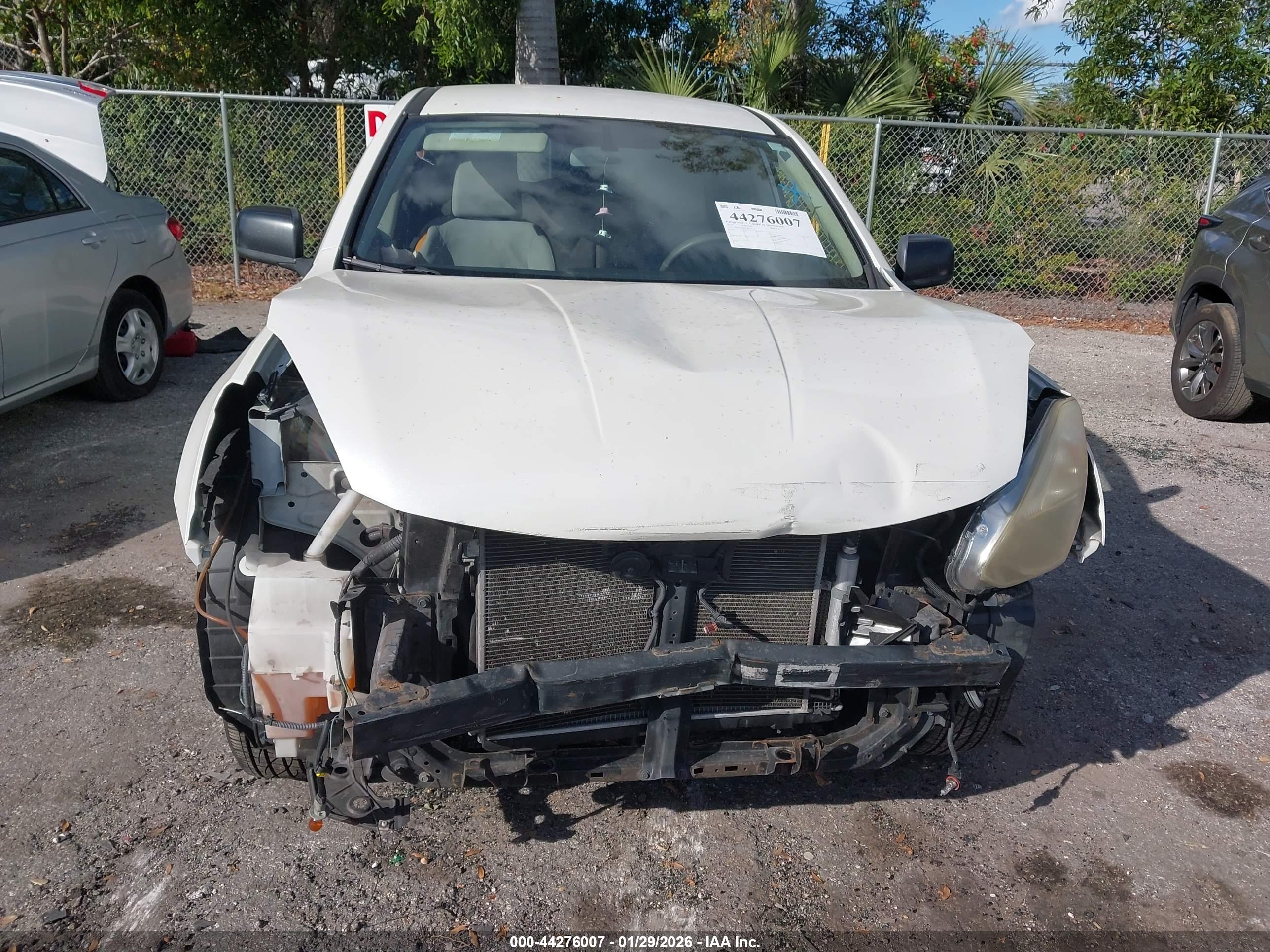 NISSAN ROGUE image 6