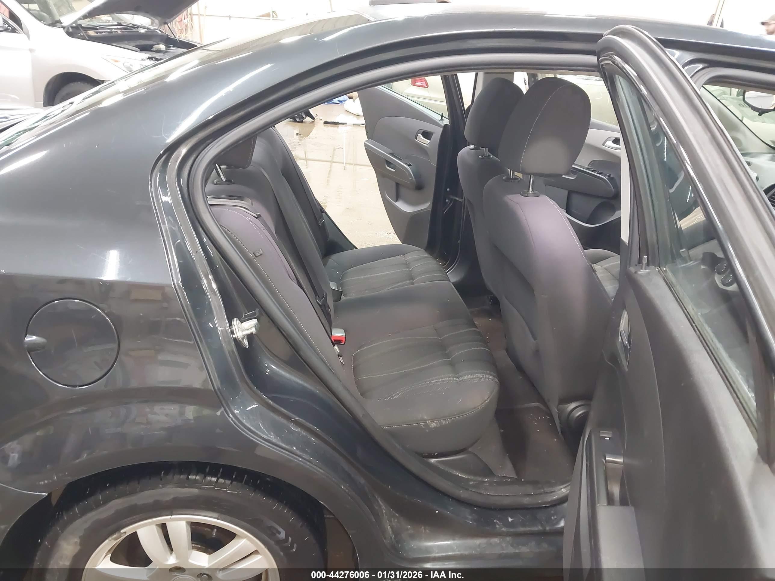 CHEVROLET SONIC image 8