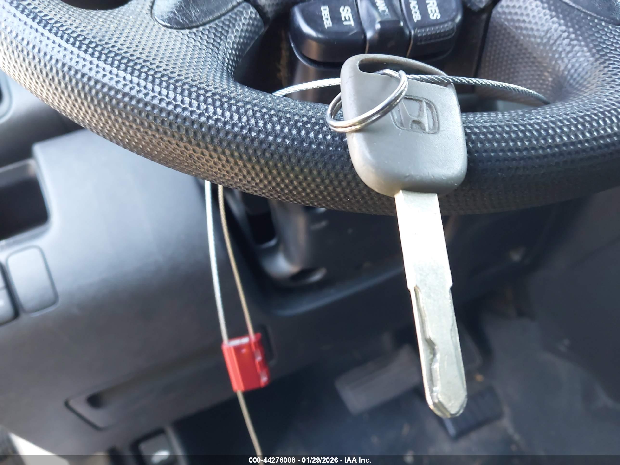 HONDA CR-V image 11