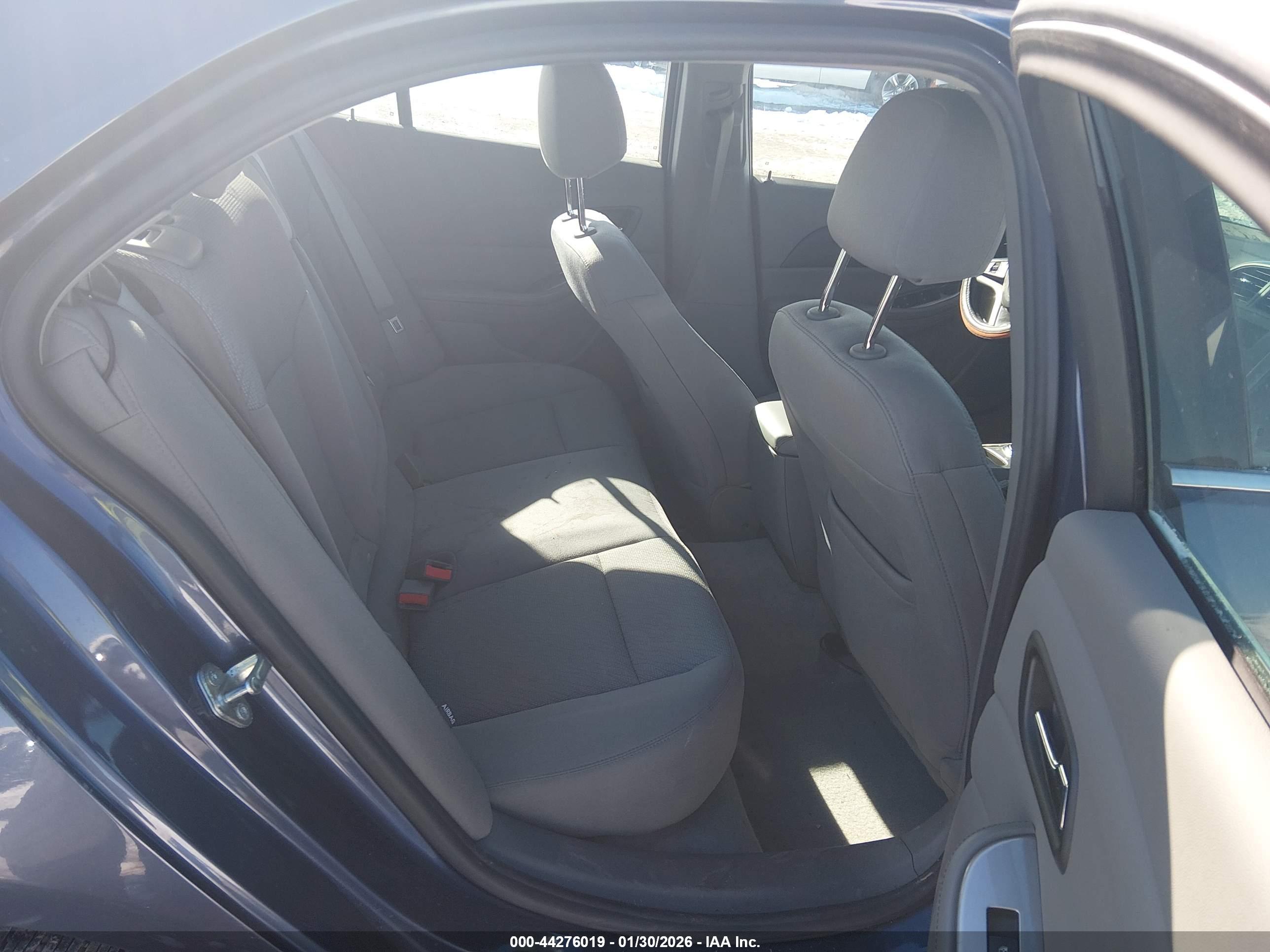 CHEVROLET MALIBU image 8
