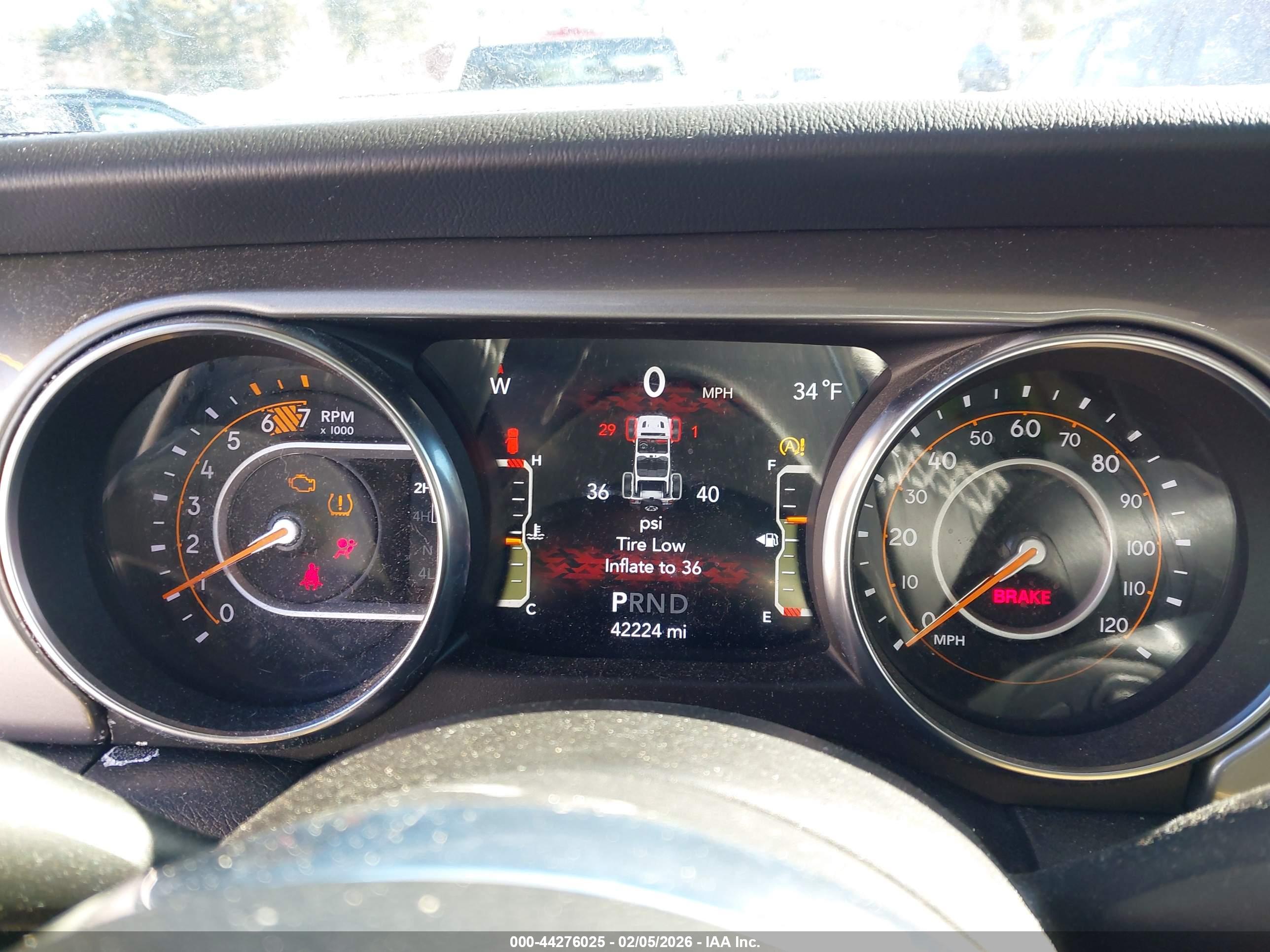 JEEP WRANGLER image 7