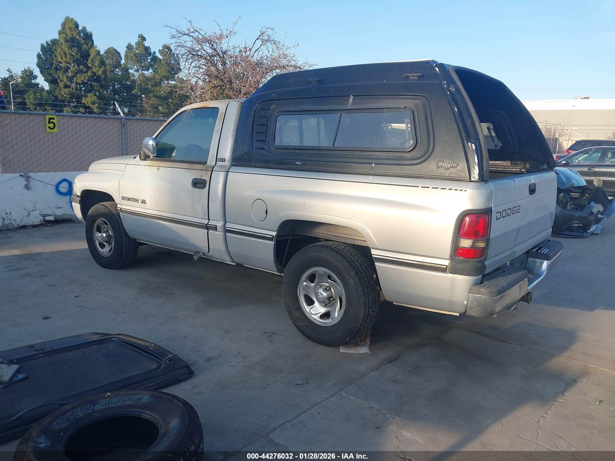 DODGE RAM image 3