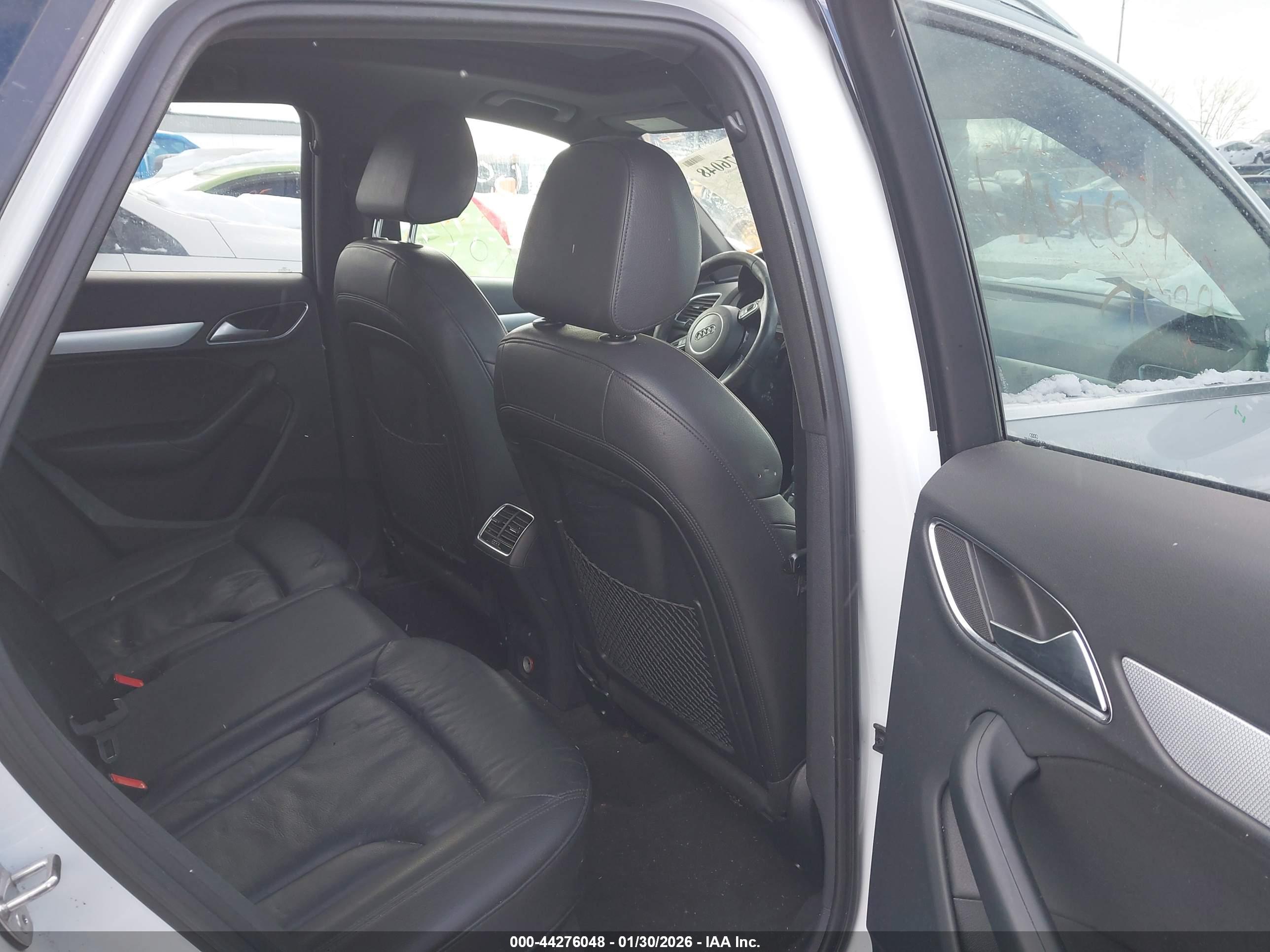AUDI Q3 image 8