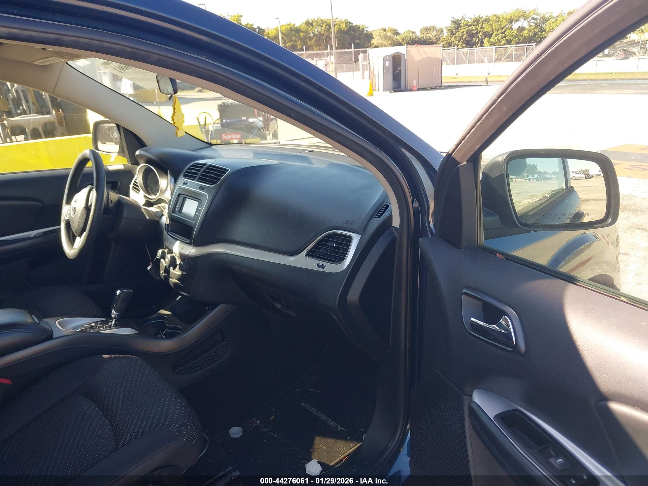 DODGE JOURNEY image 5