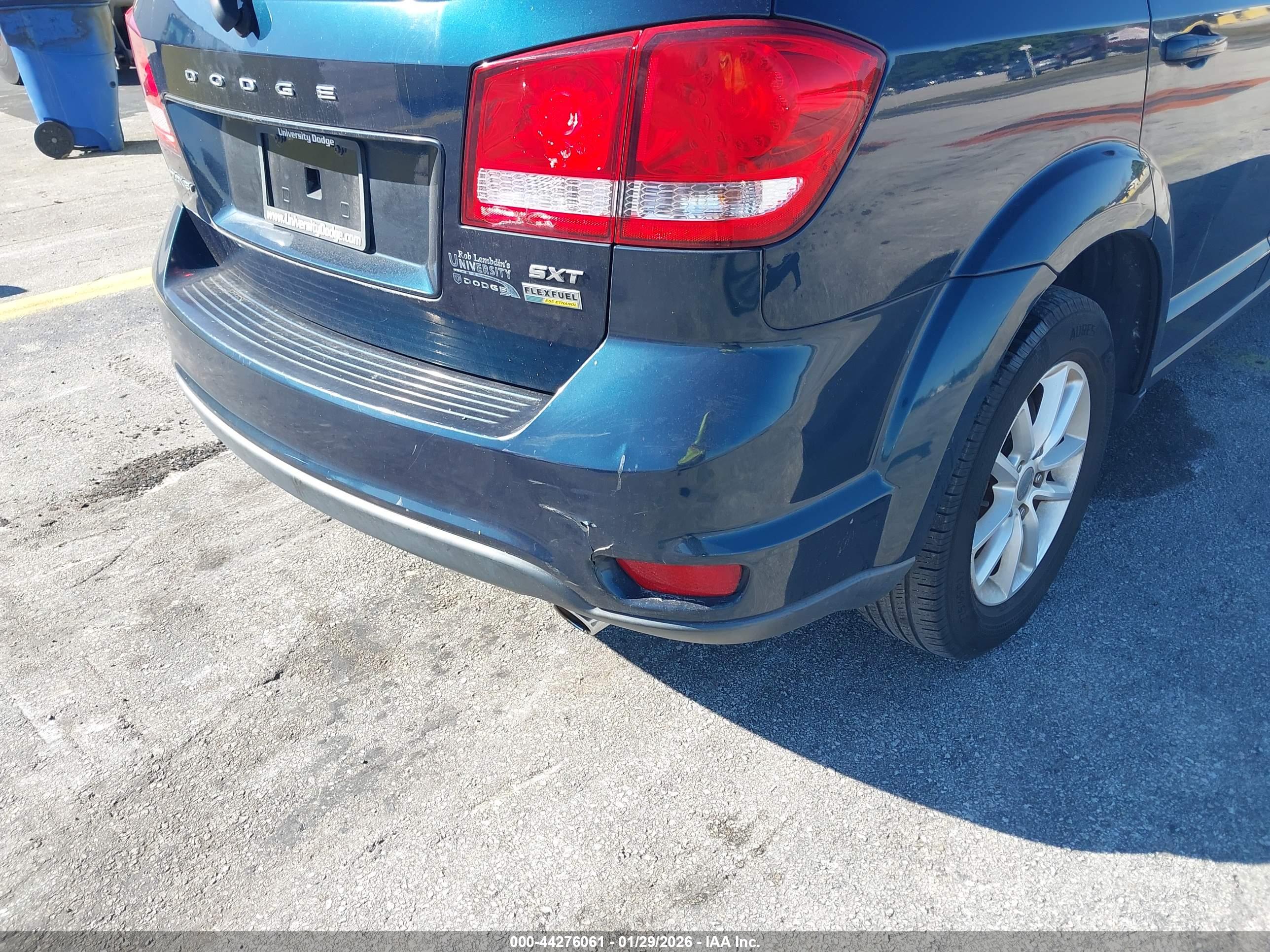 DODGE JOURNEY image 6