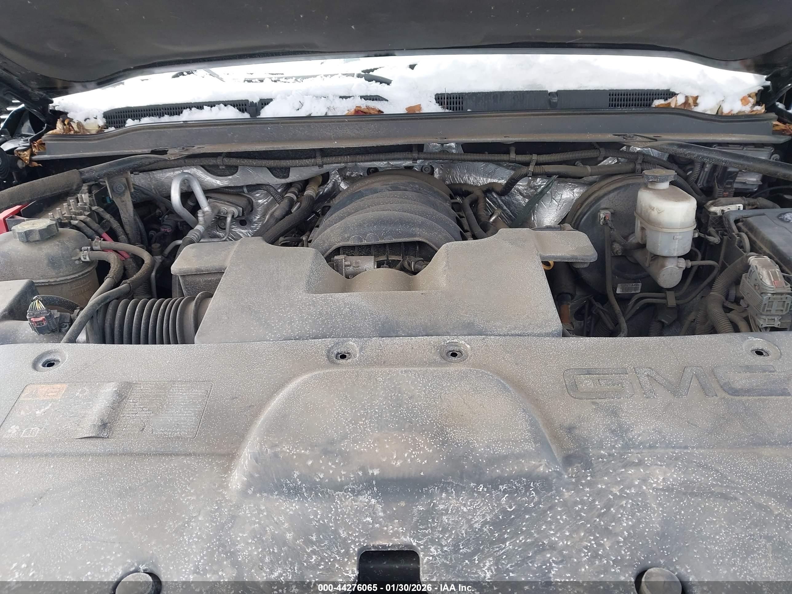 GMC YUKON image 10