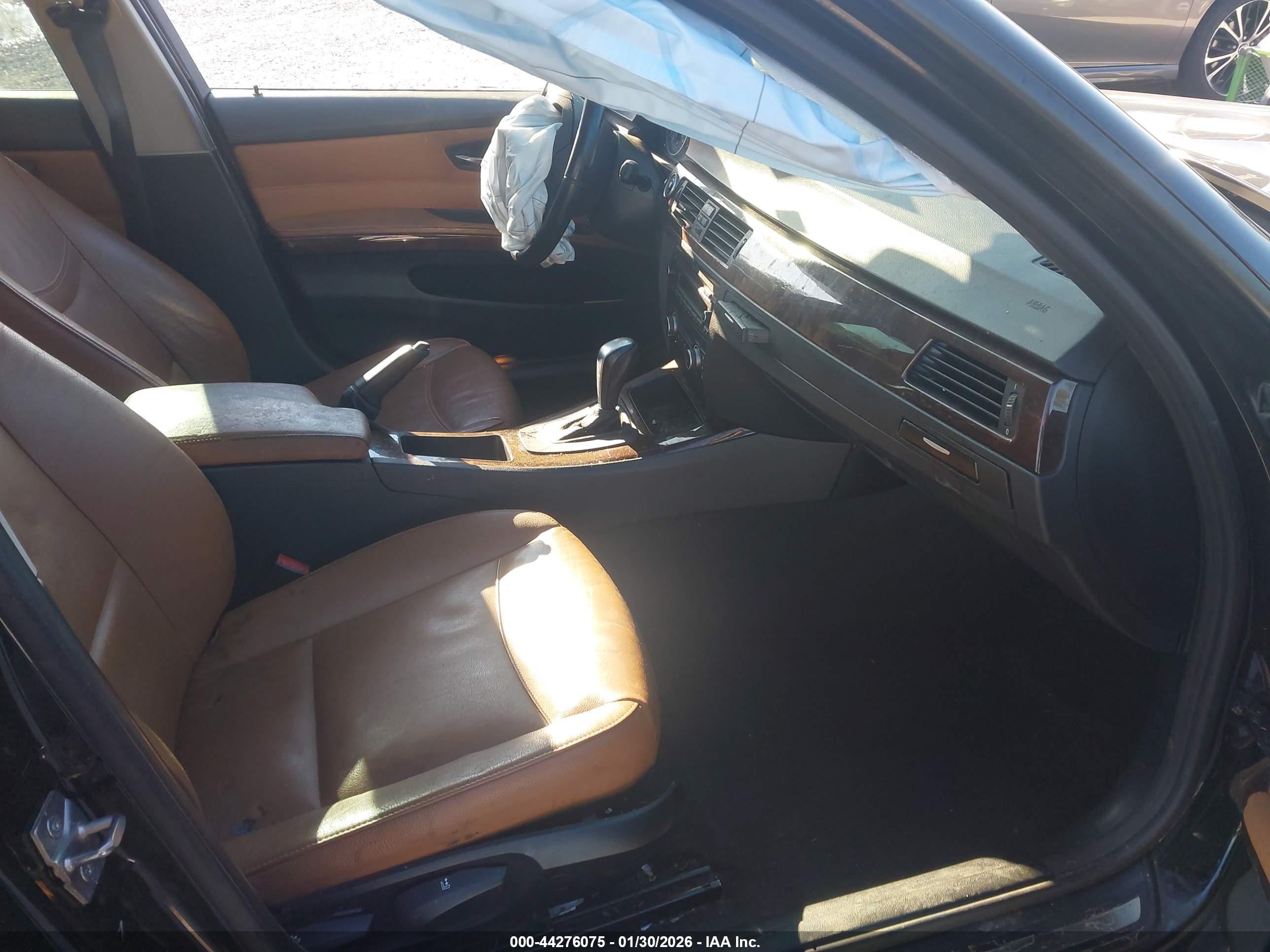 BMW 328I image 5