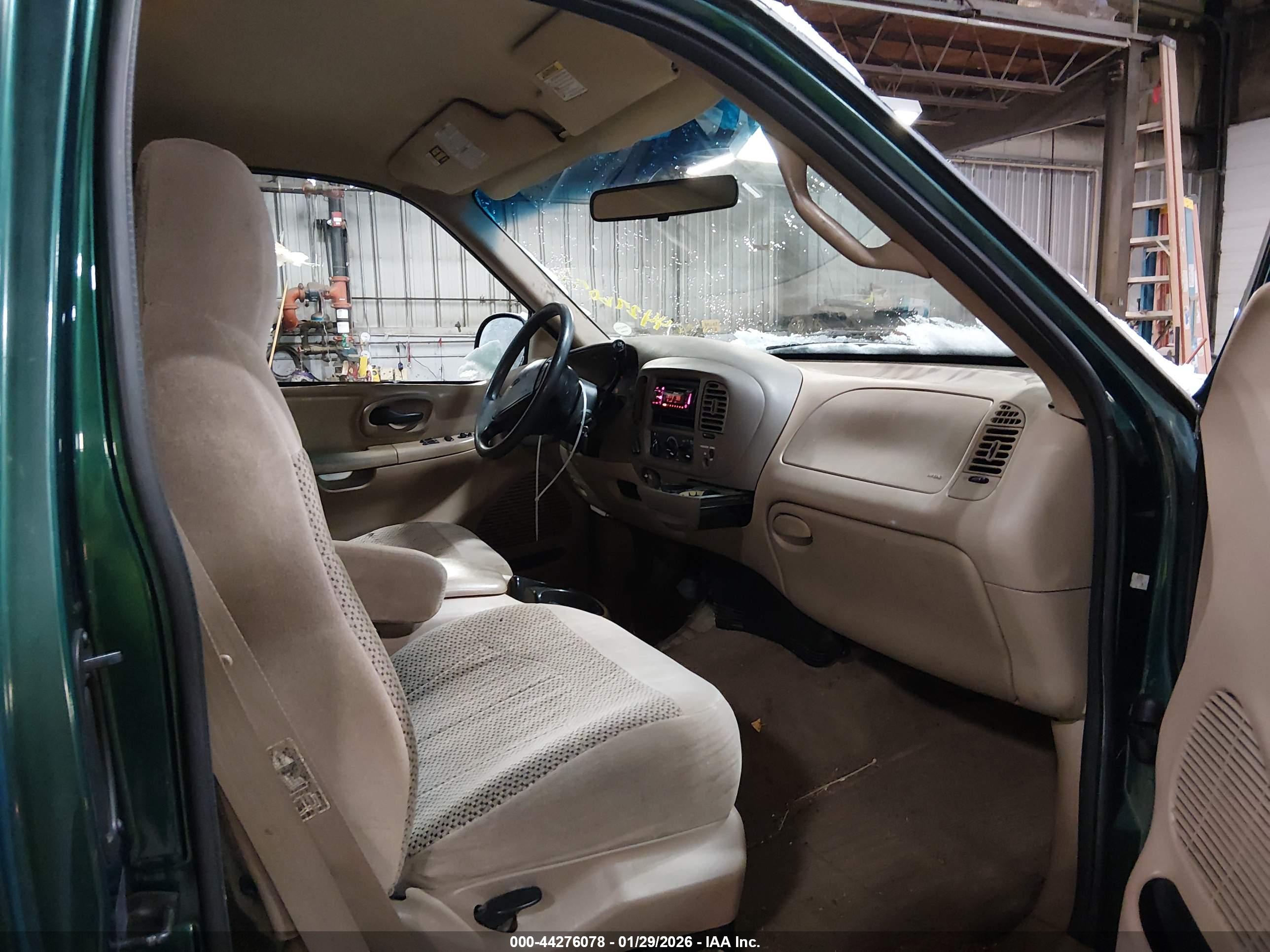 FORD F-150 image 5