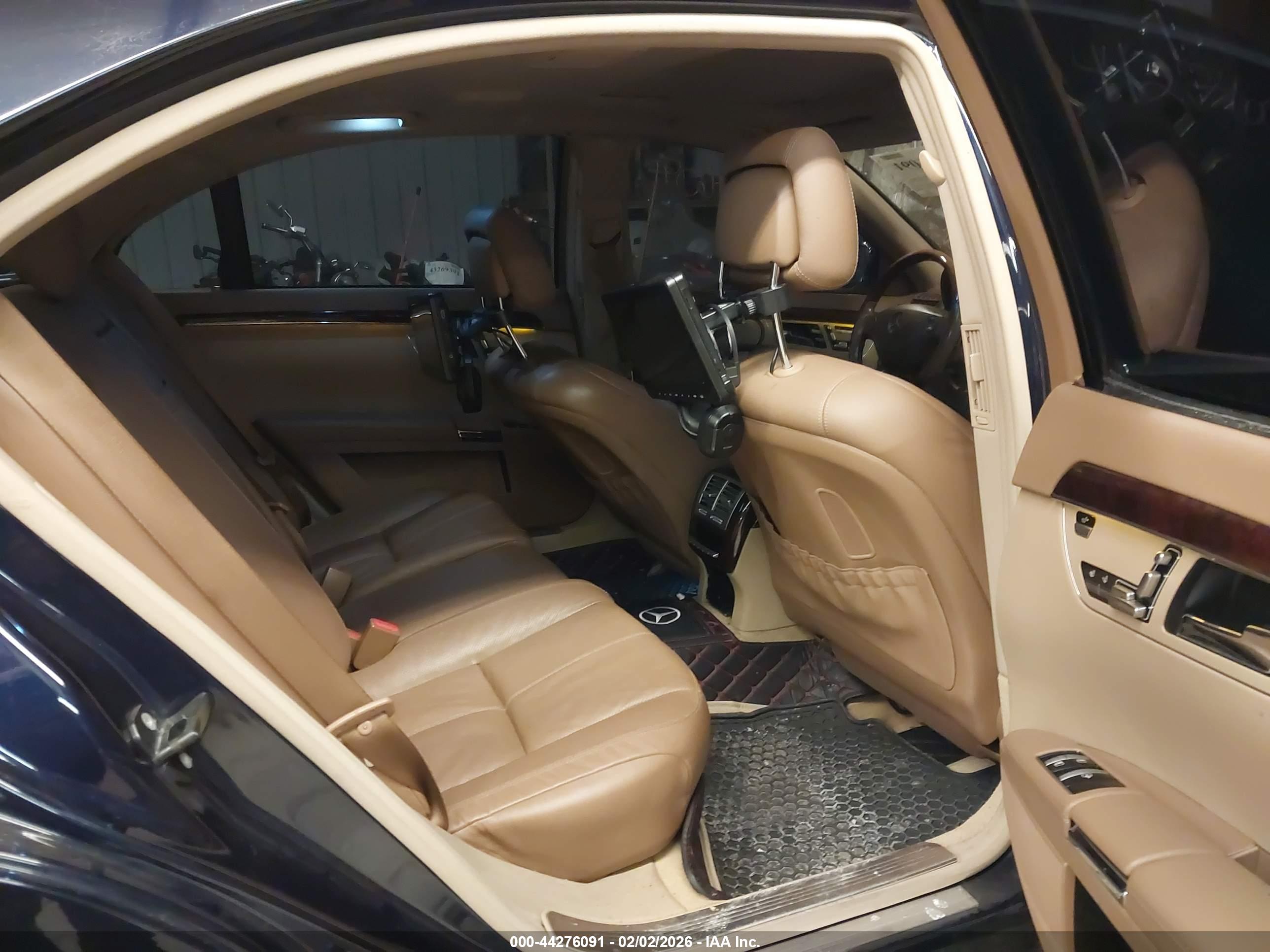 MERCEDES-BENZ S image 8