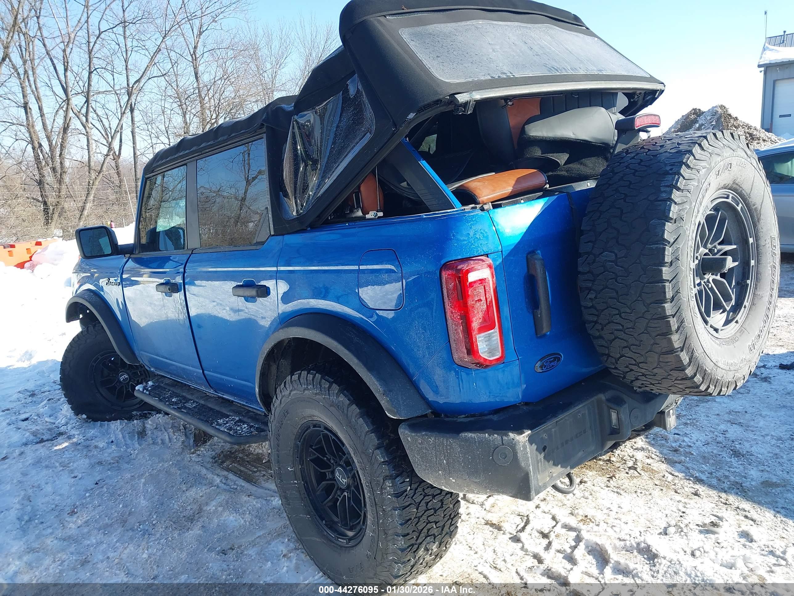 FORD BRONCO image 3