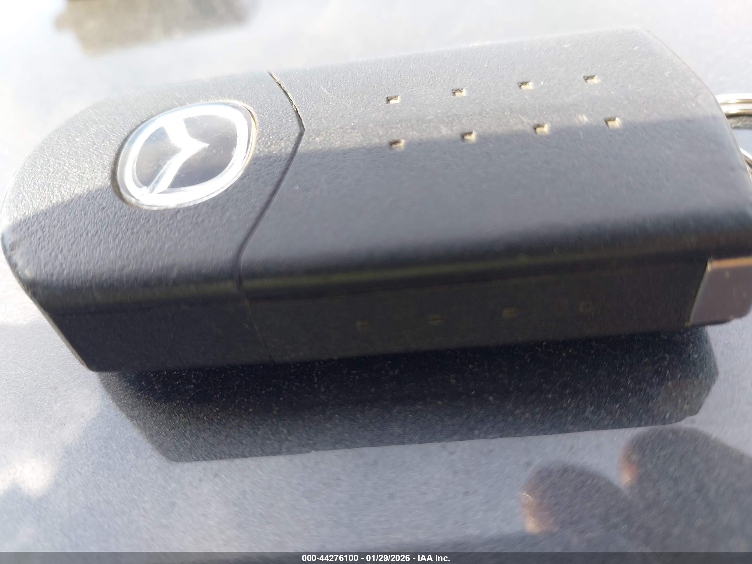 MAZDA CX-9 image 11