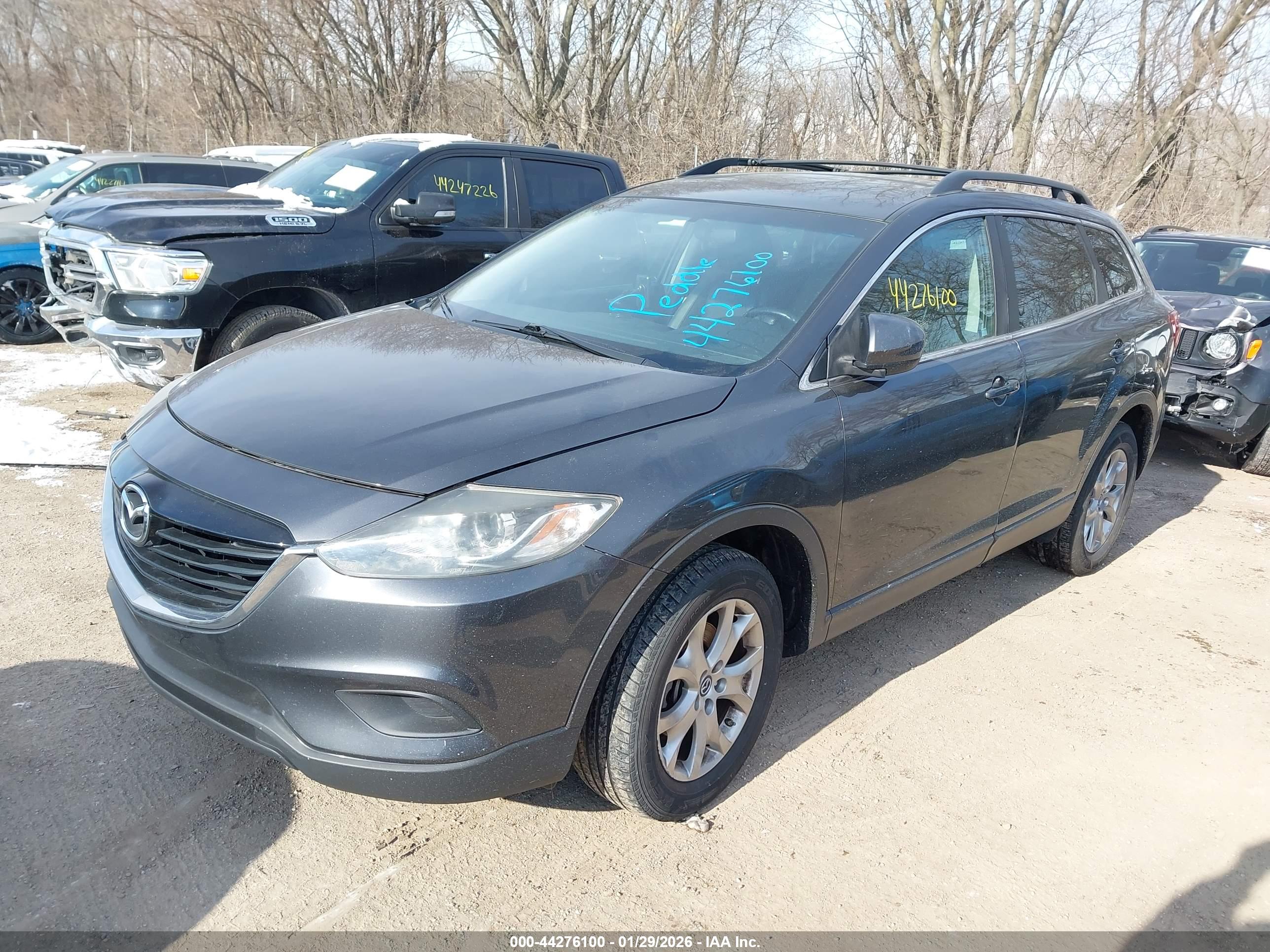 MAZDA CX-9 image 2