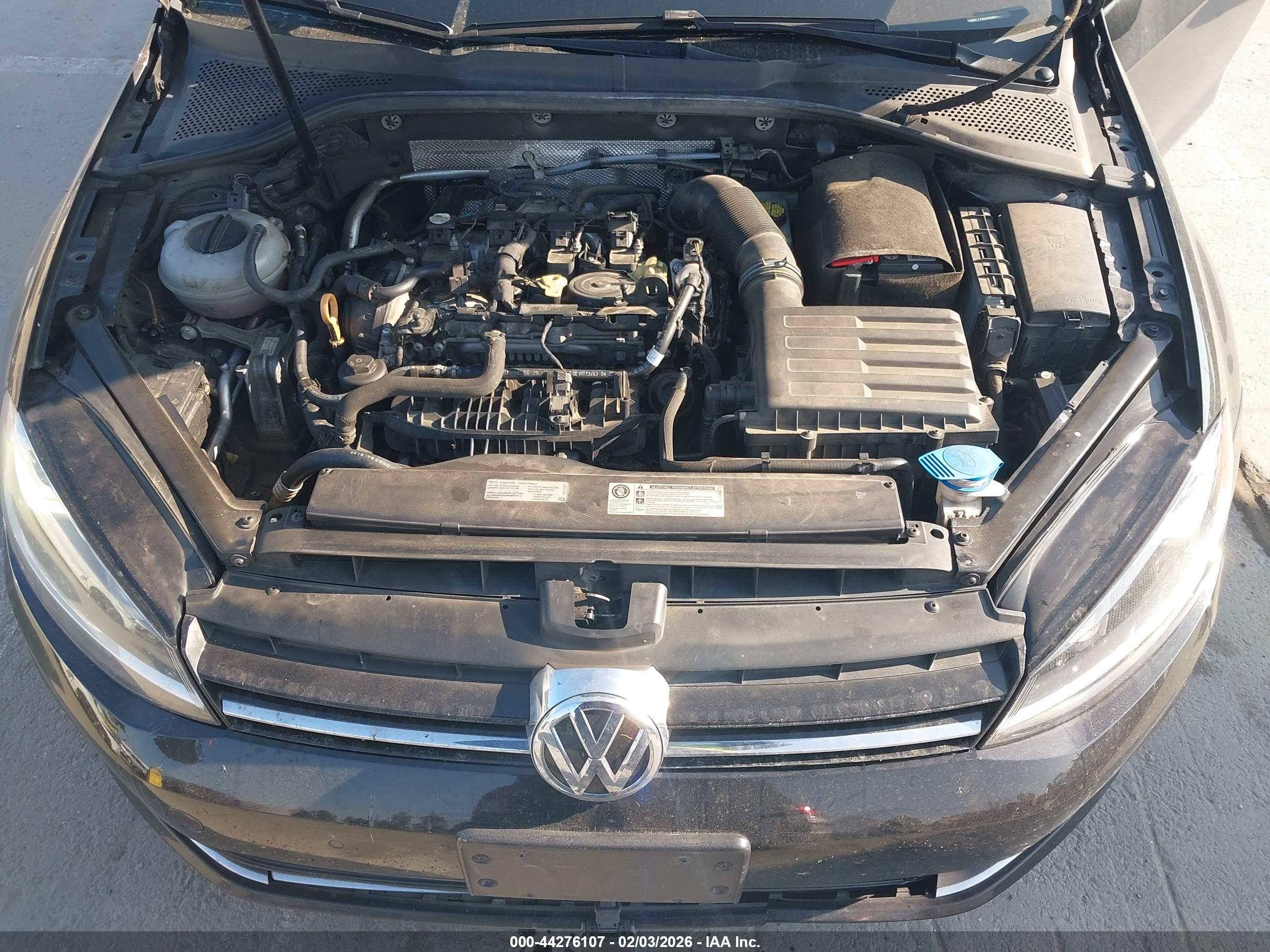 VOLKSWAGEN GOLF image 10