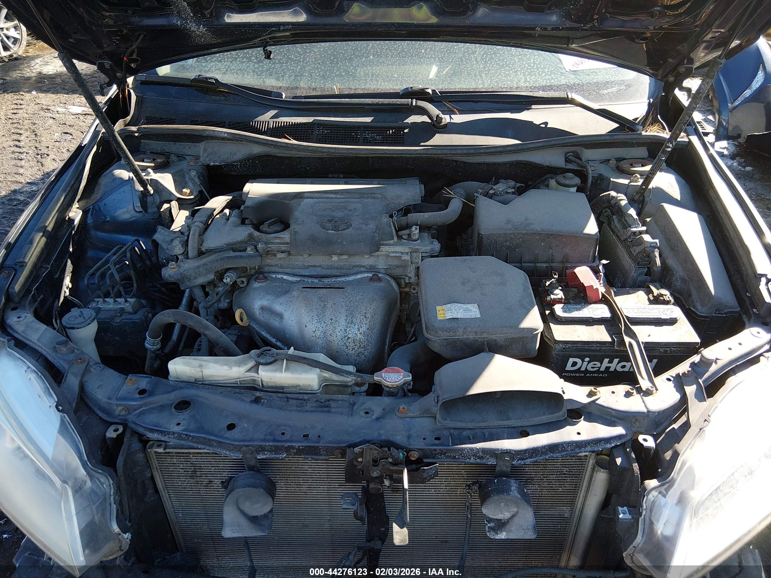 TOYOTA CAMRY image 10