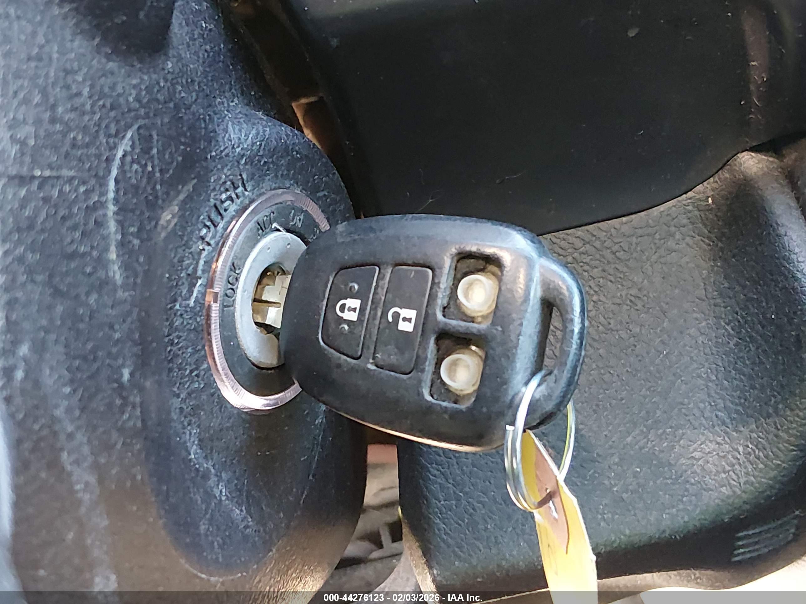 TOYOTA CAMRY image 11