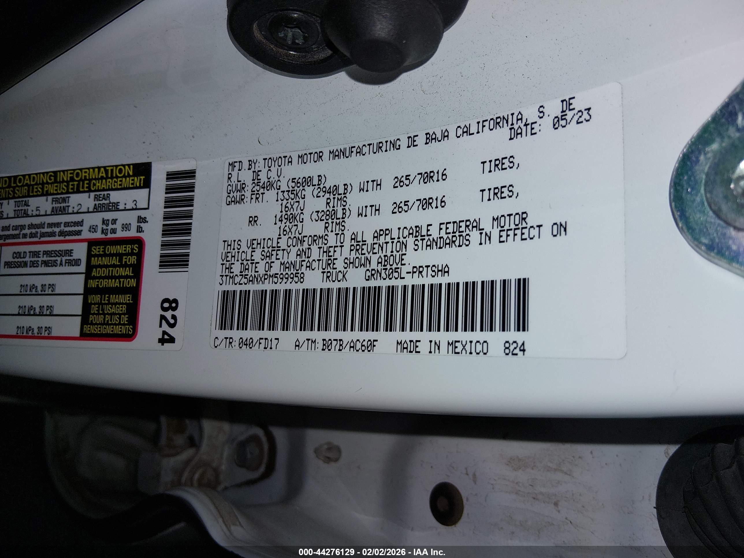 TOYOTA TACOMA image 9