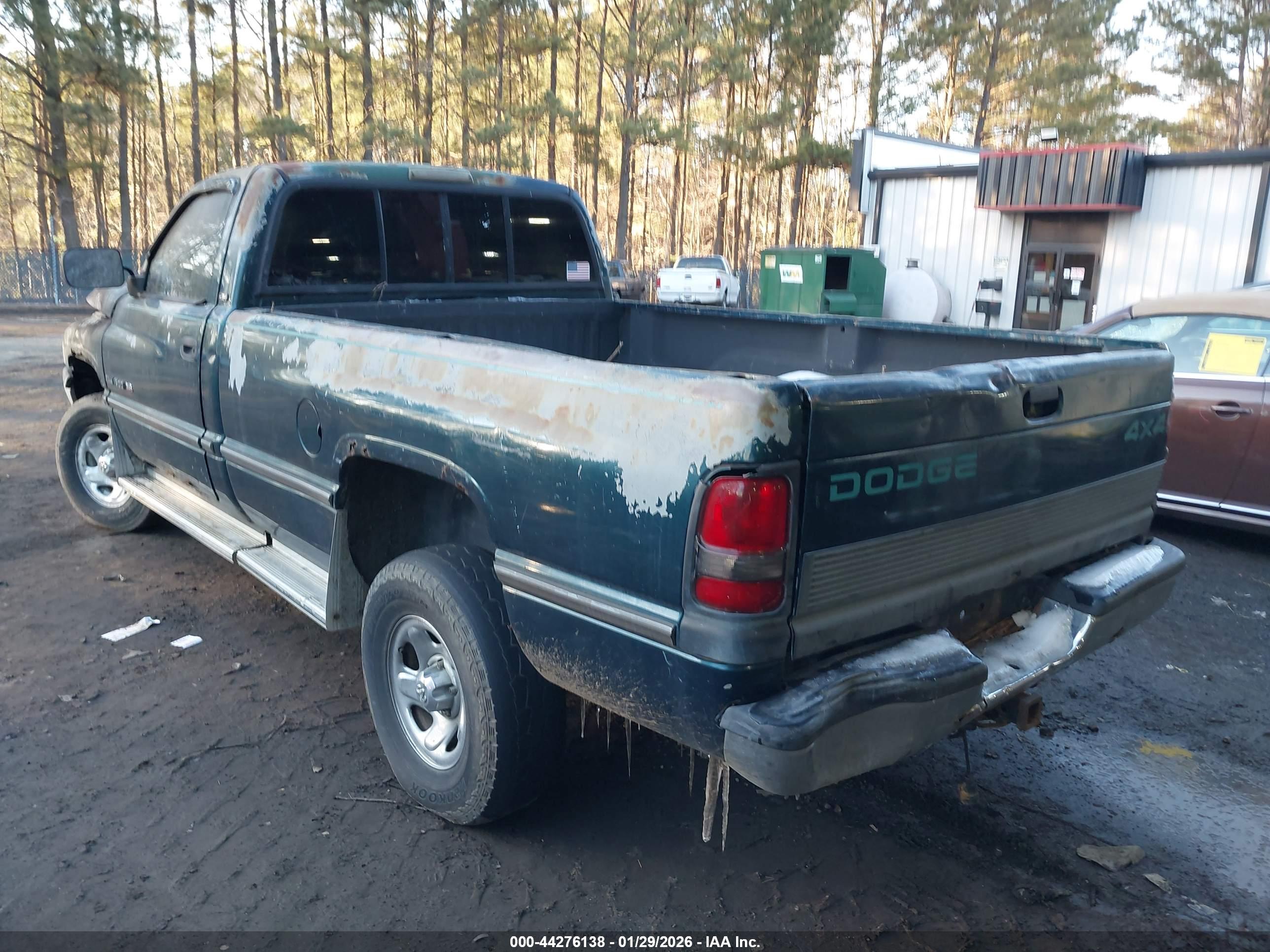 DODGE RAM image 3