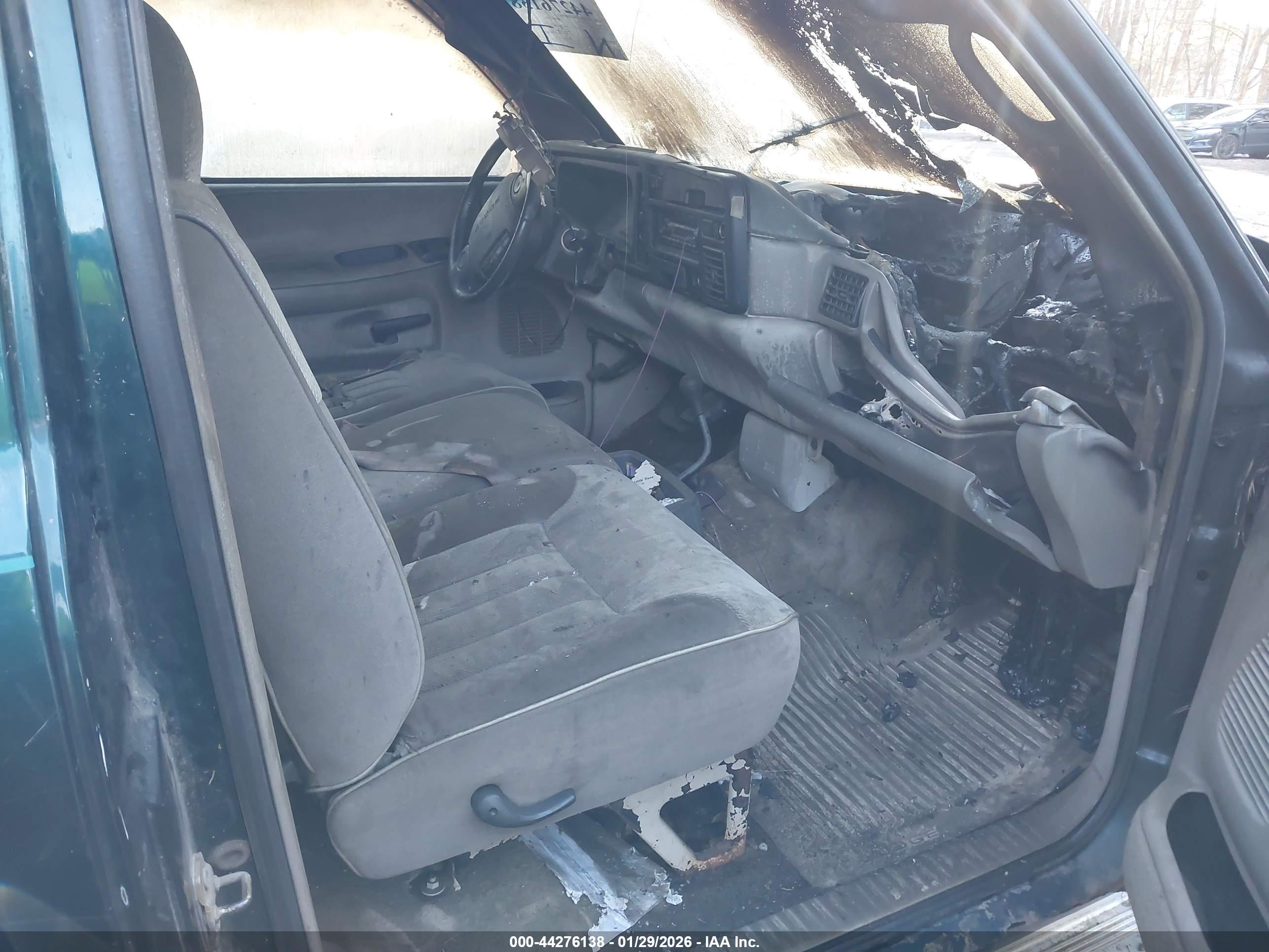 DODGE RAM image 5