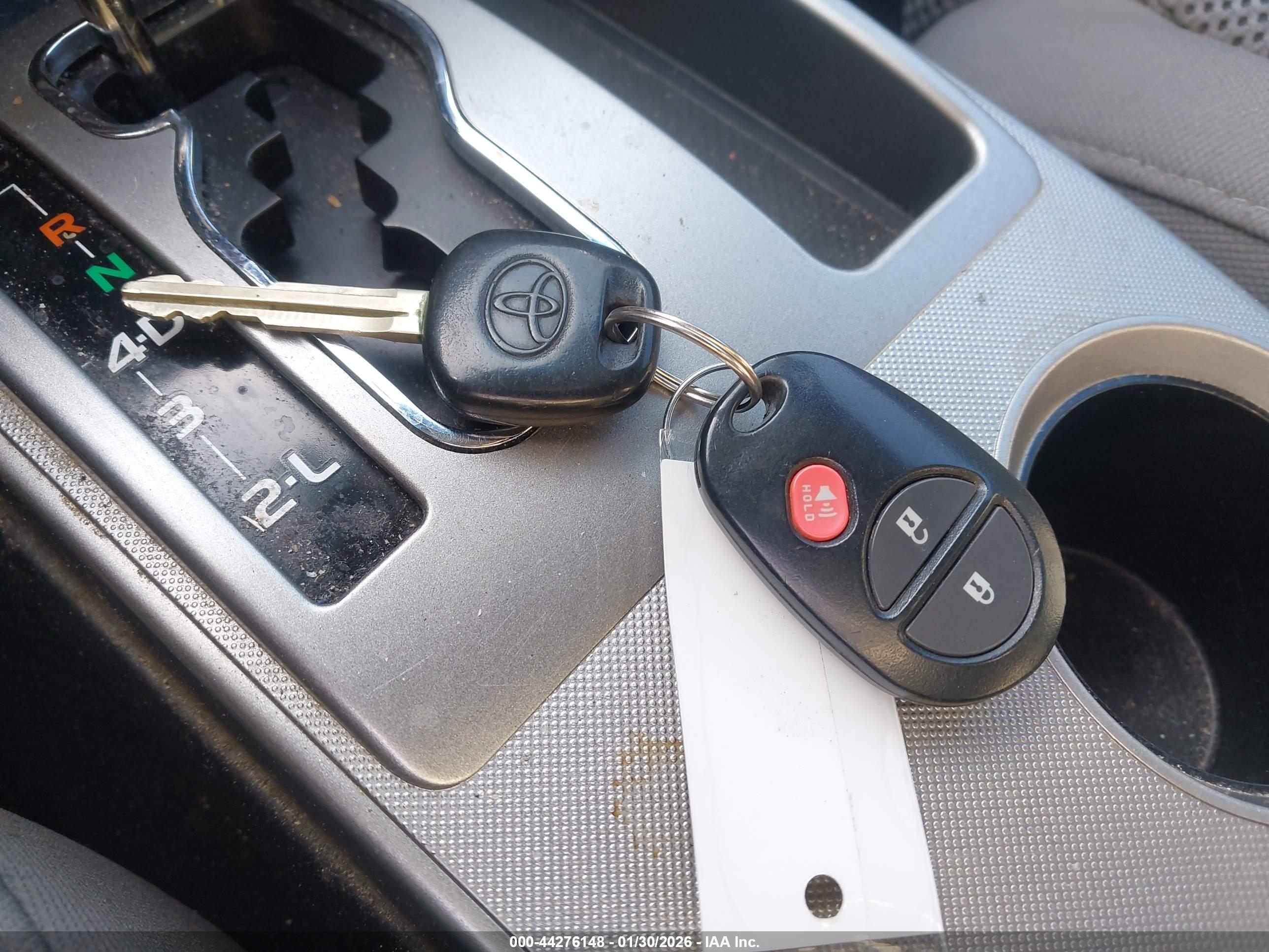 TOYOTA TACOMA image 11