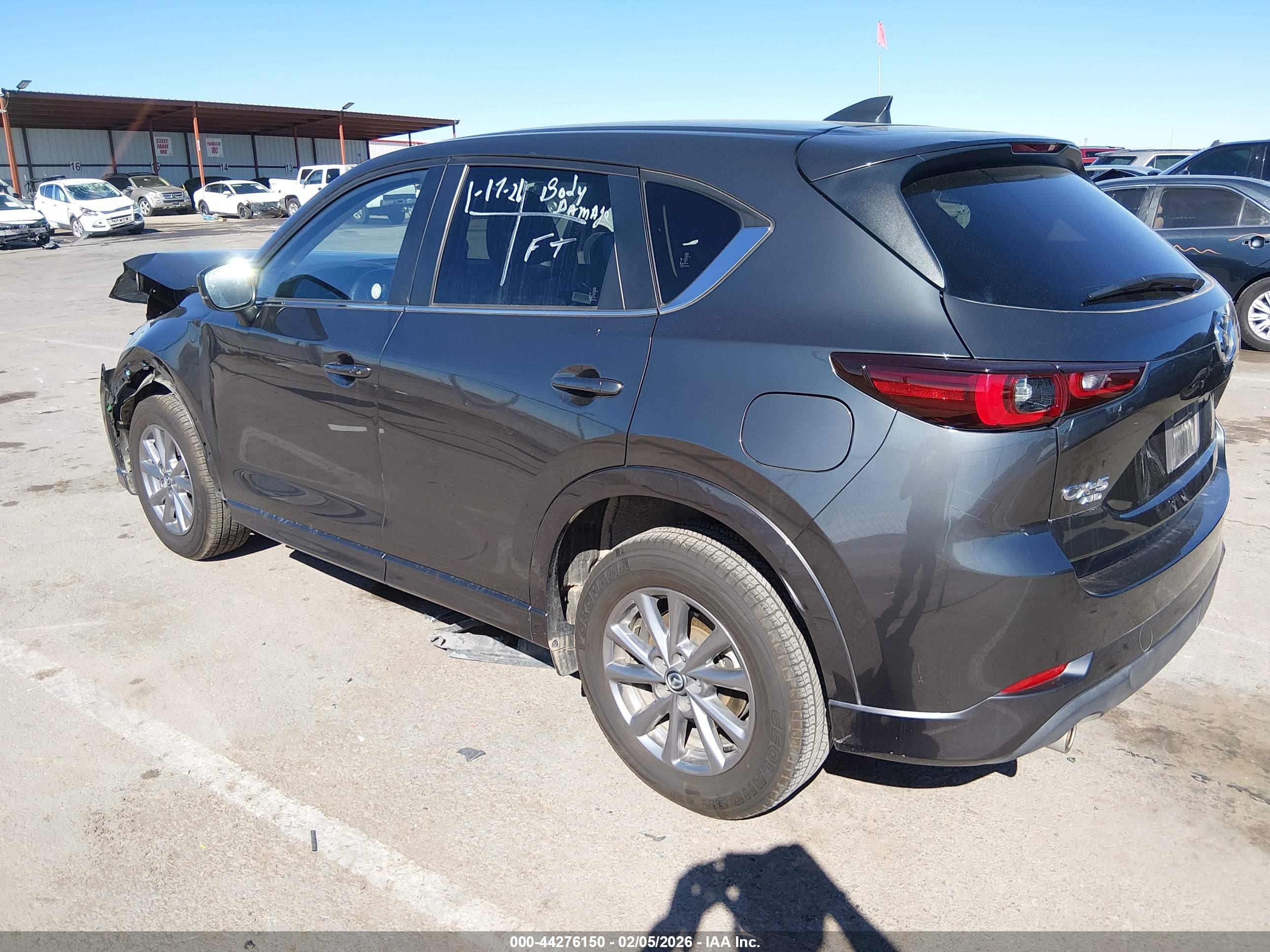 MAZDA CX-5 image 3