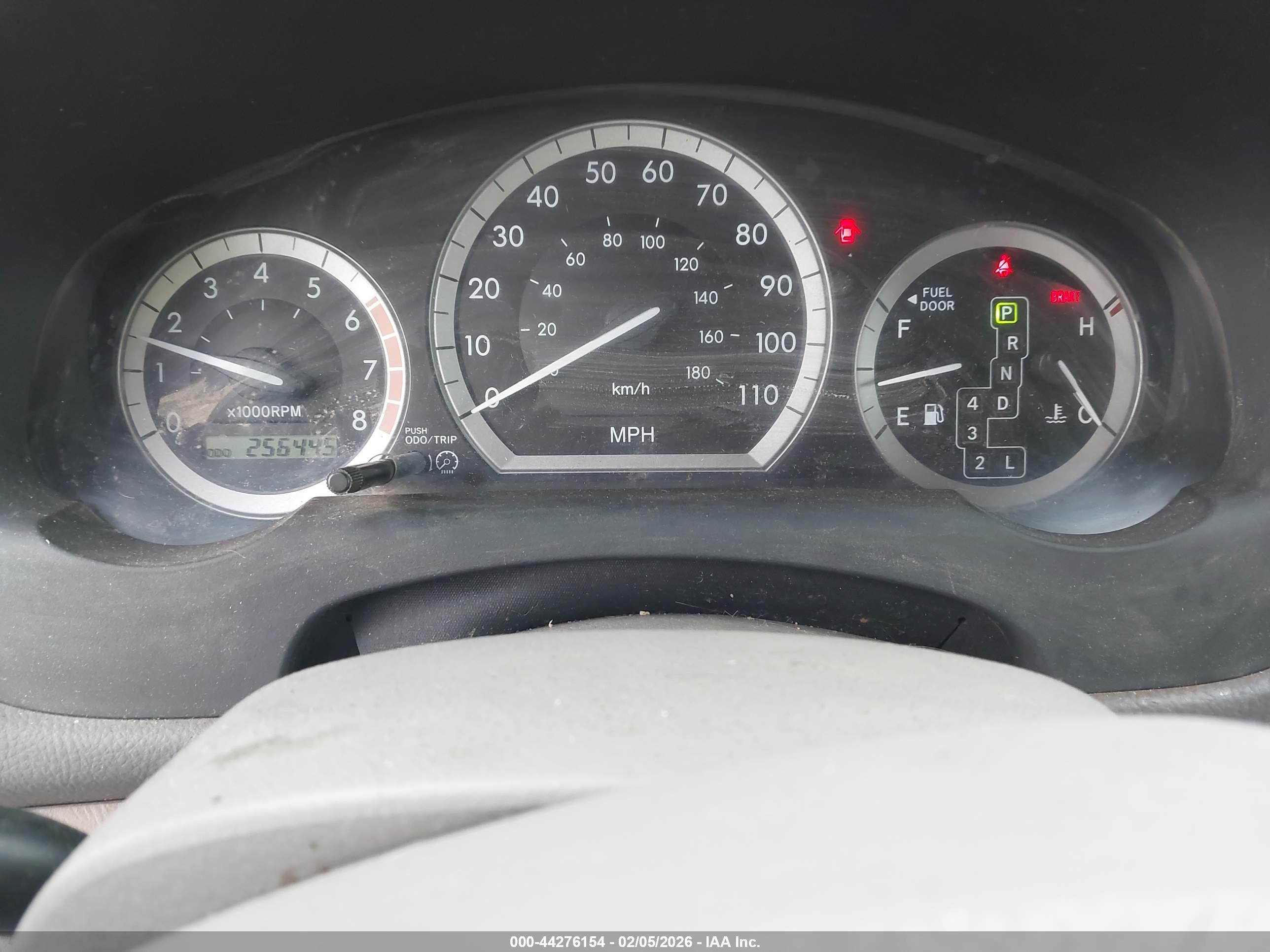 TOYOTA SIENNA image 7