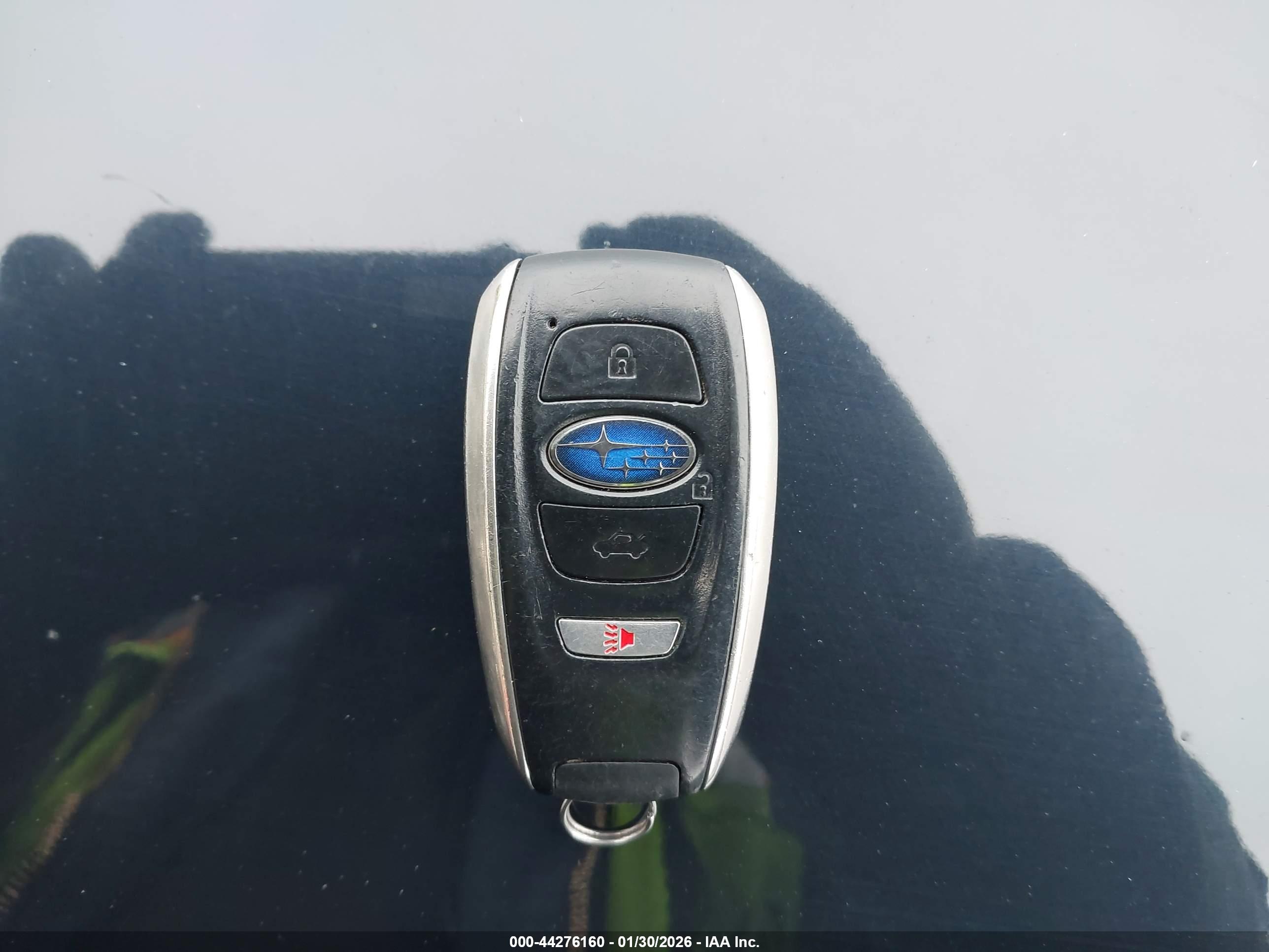 SUBARU OUTBACK image 11