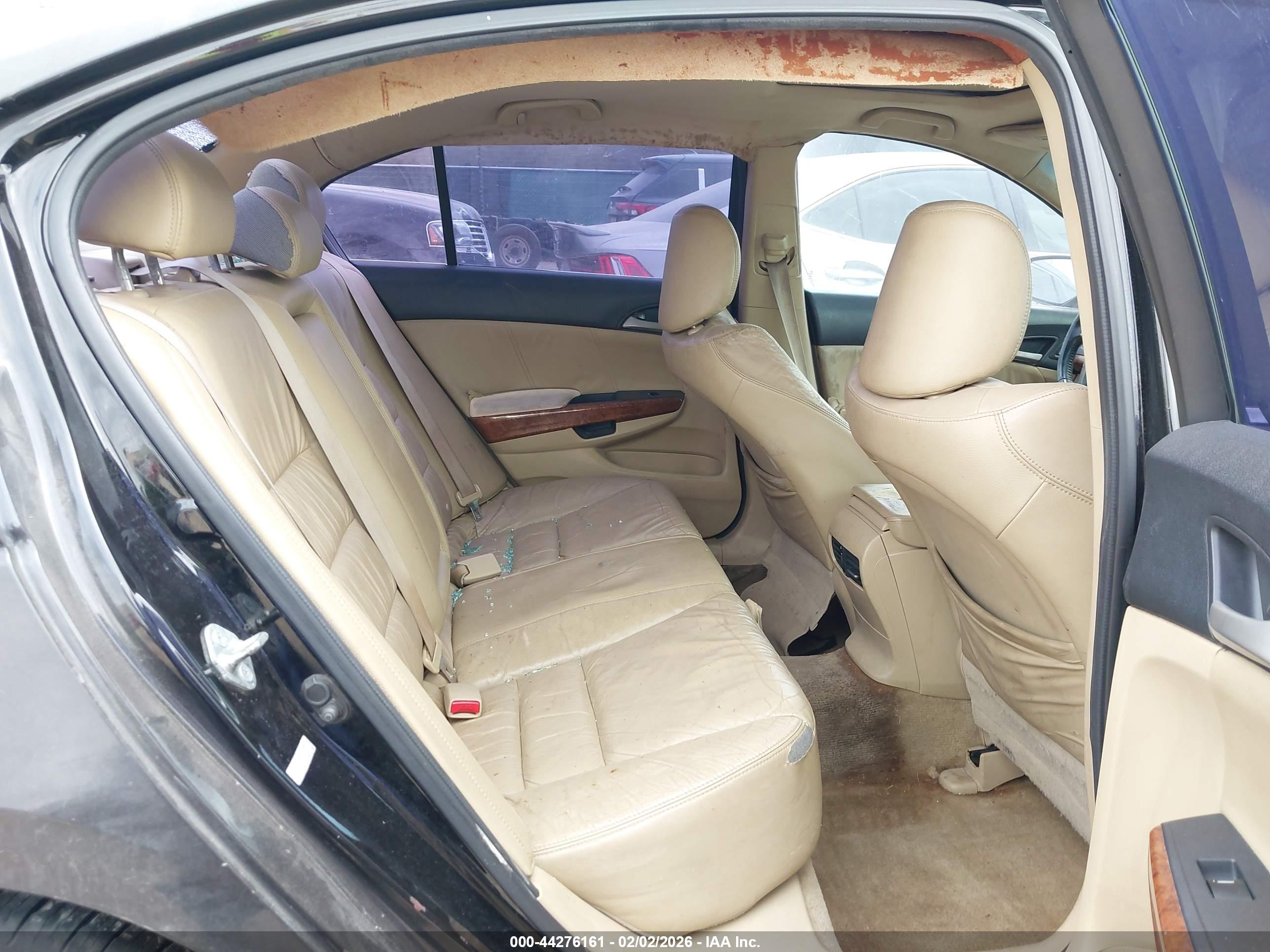 HONDA ACCORD image 8