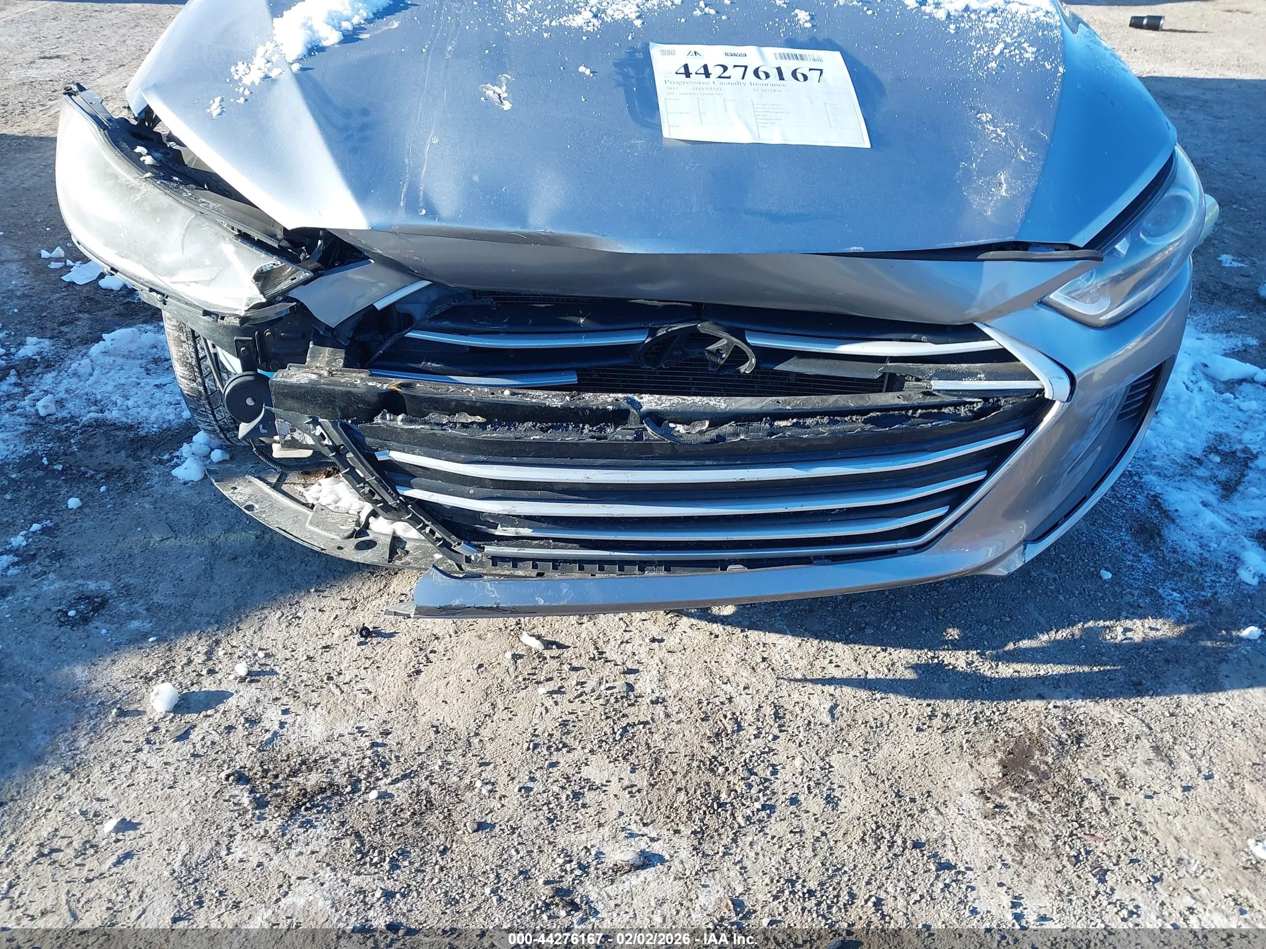 HYUNDAI ELANTRA image 6