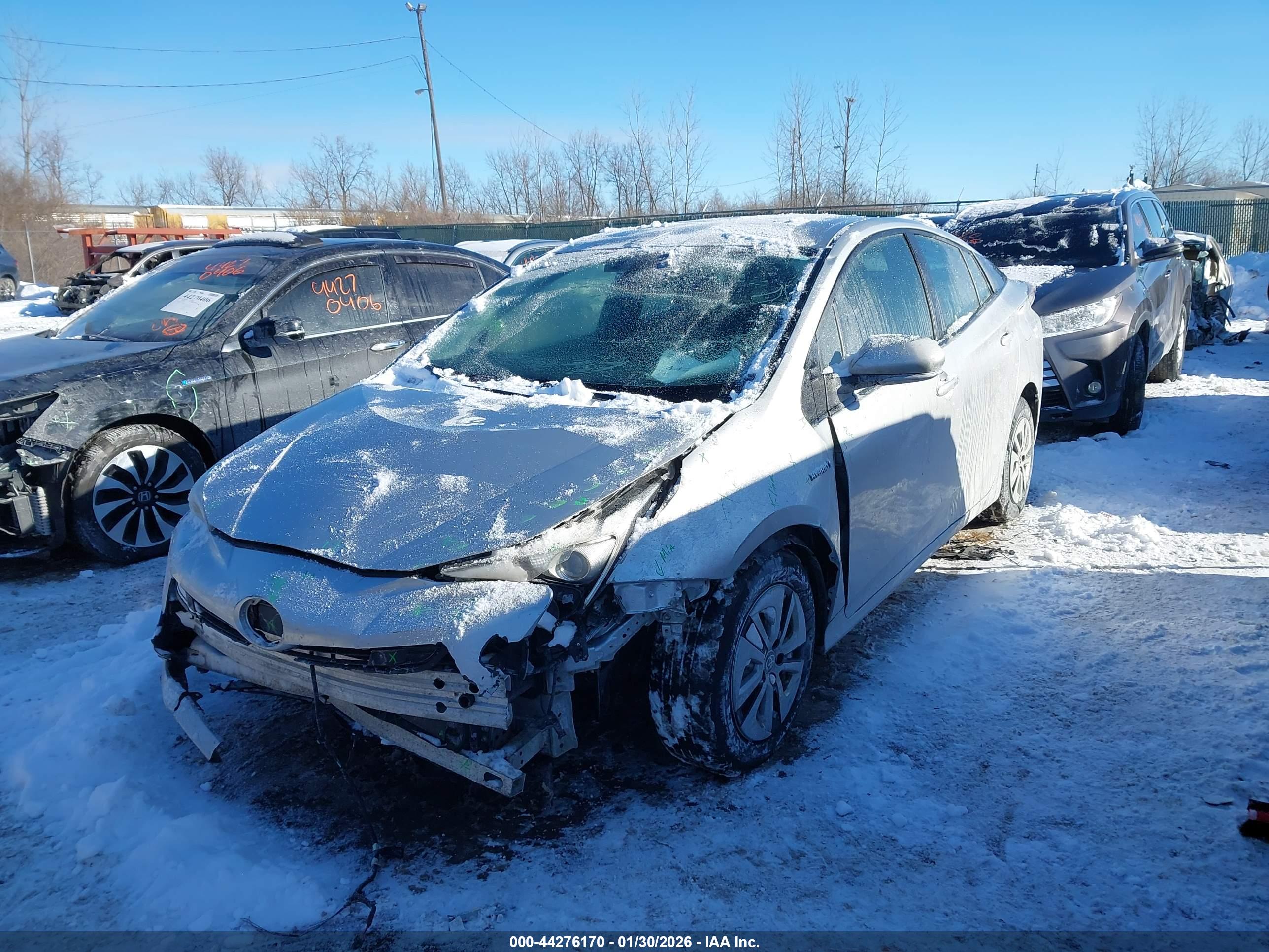 TOYOTA PRIUS image 2