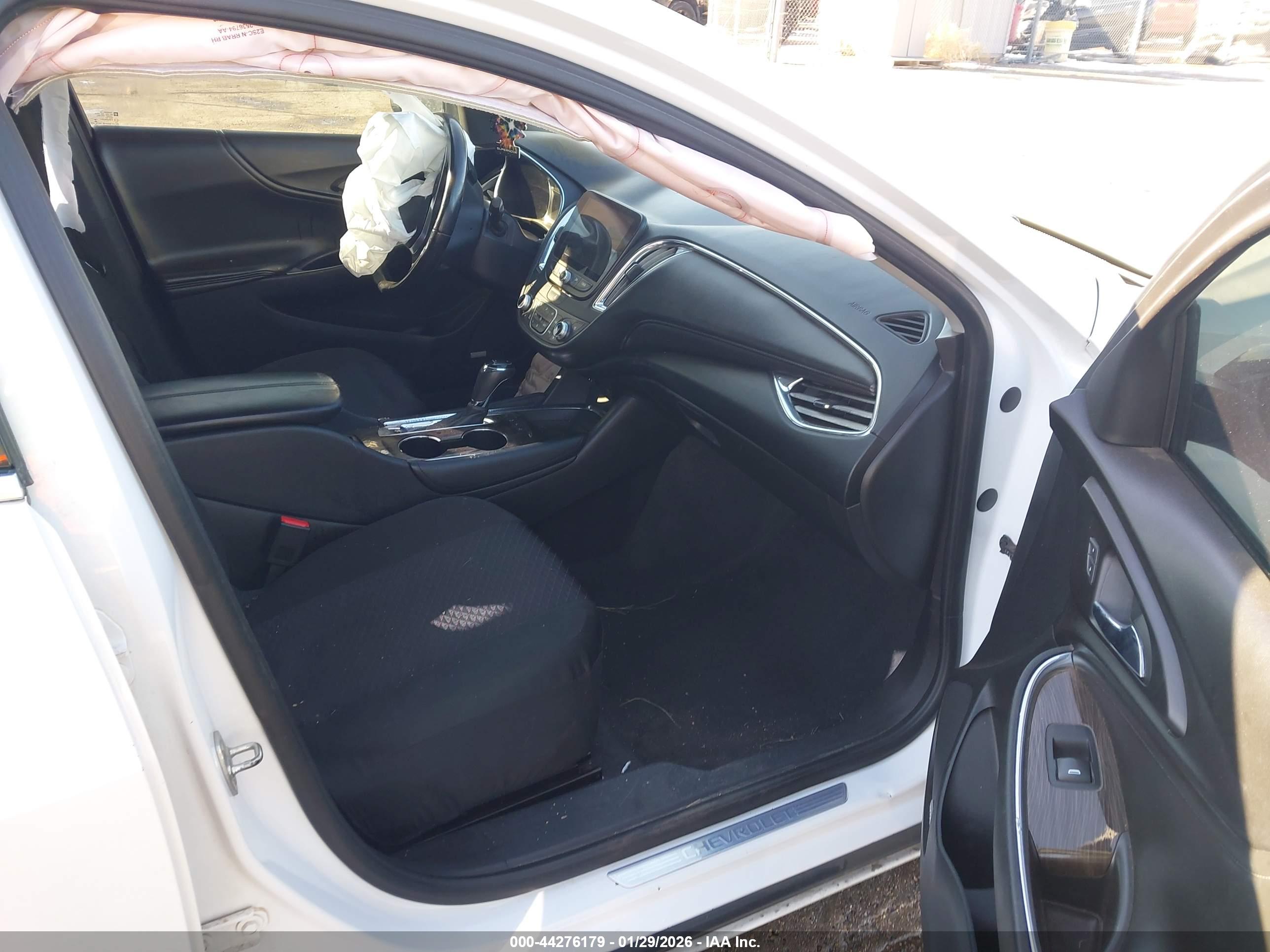 CHEVROLET MALIBU image 5