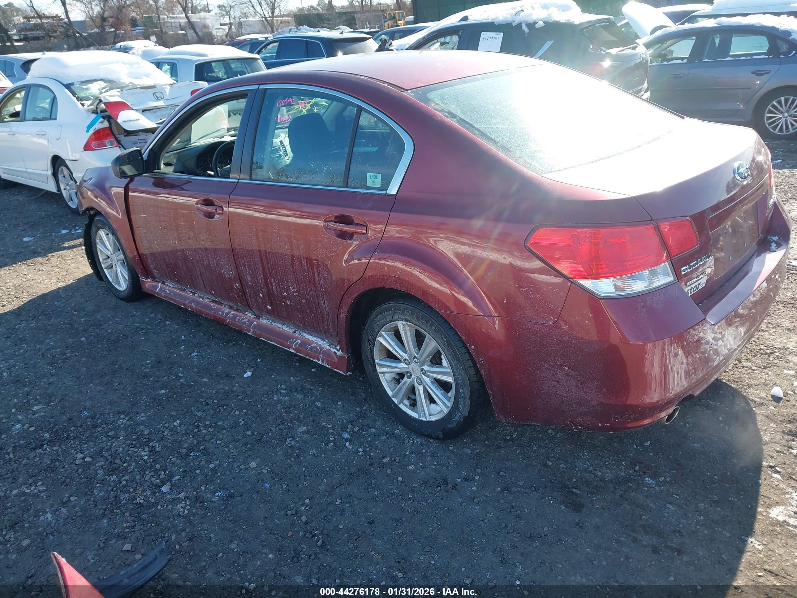 SUBARU LEGACY image 3