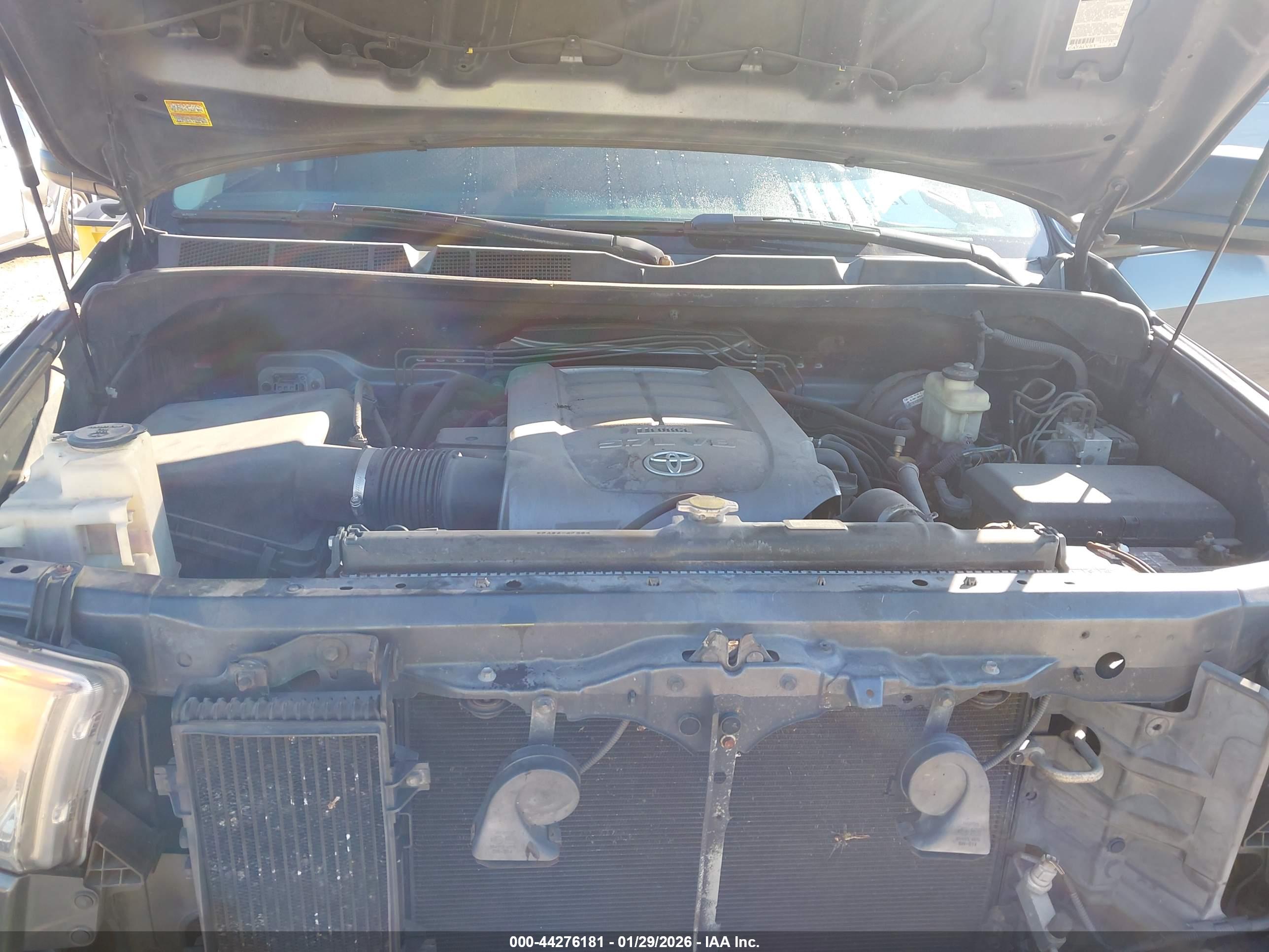 TOYOTA TUNDRA image 10