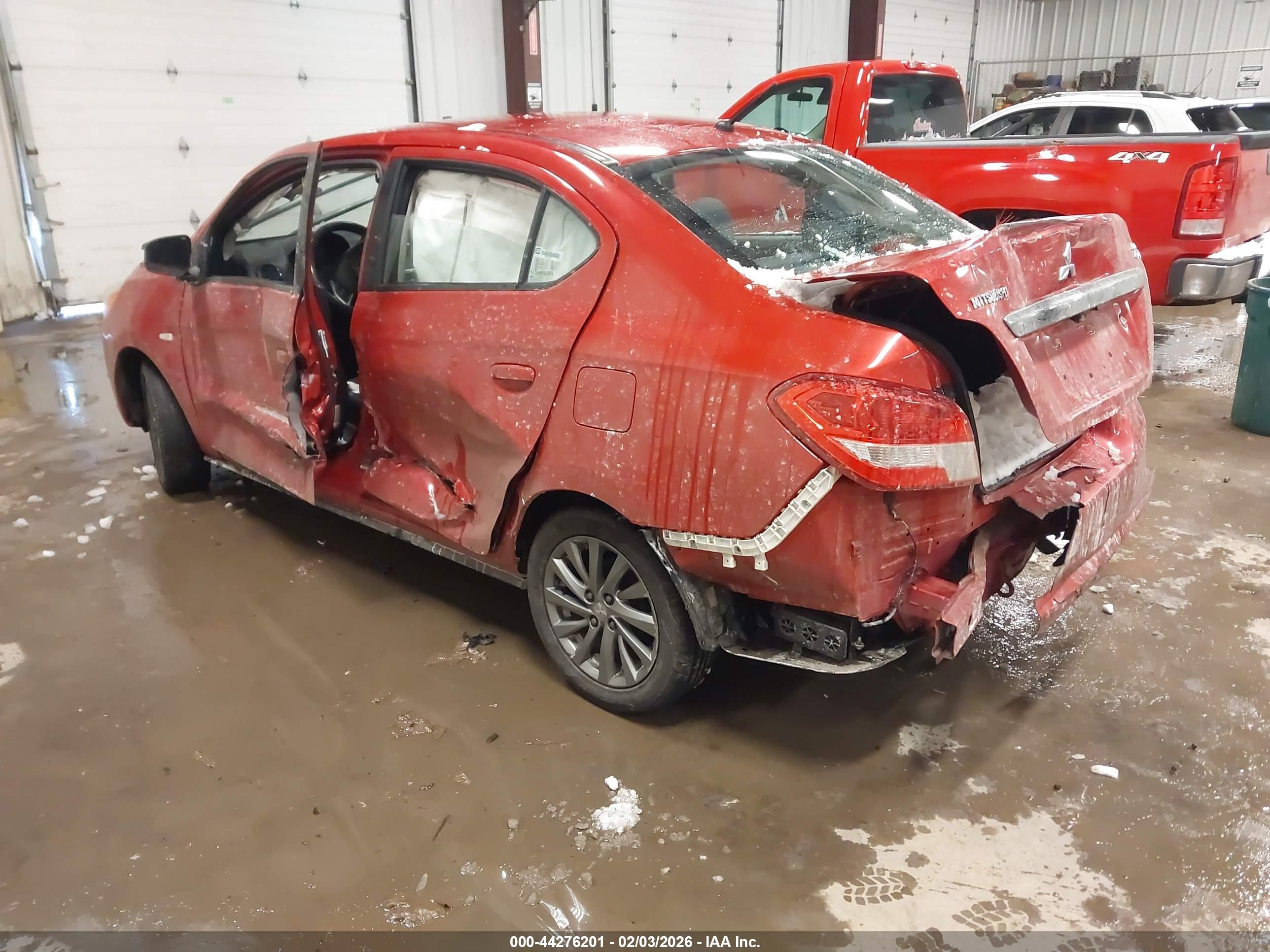 MITSUBISHI MIRAGE image 3