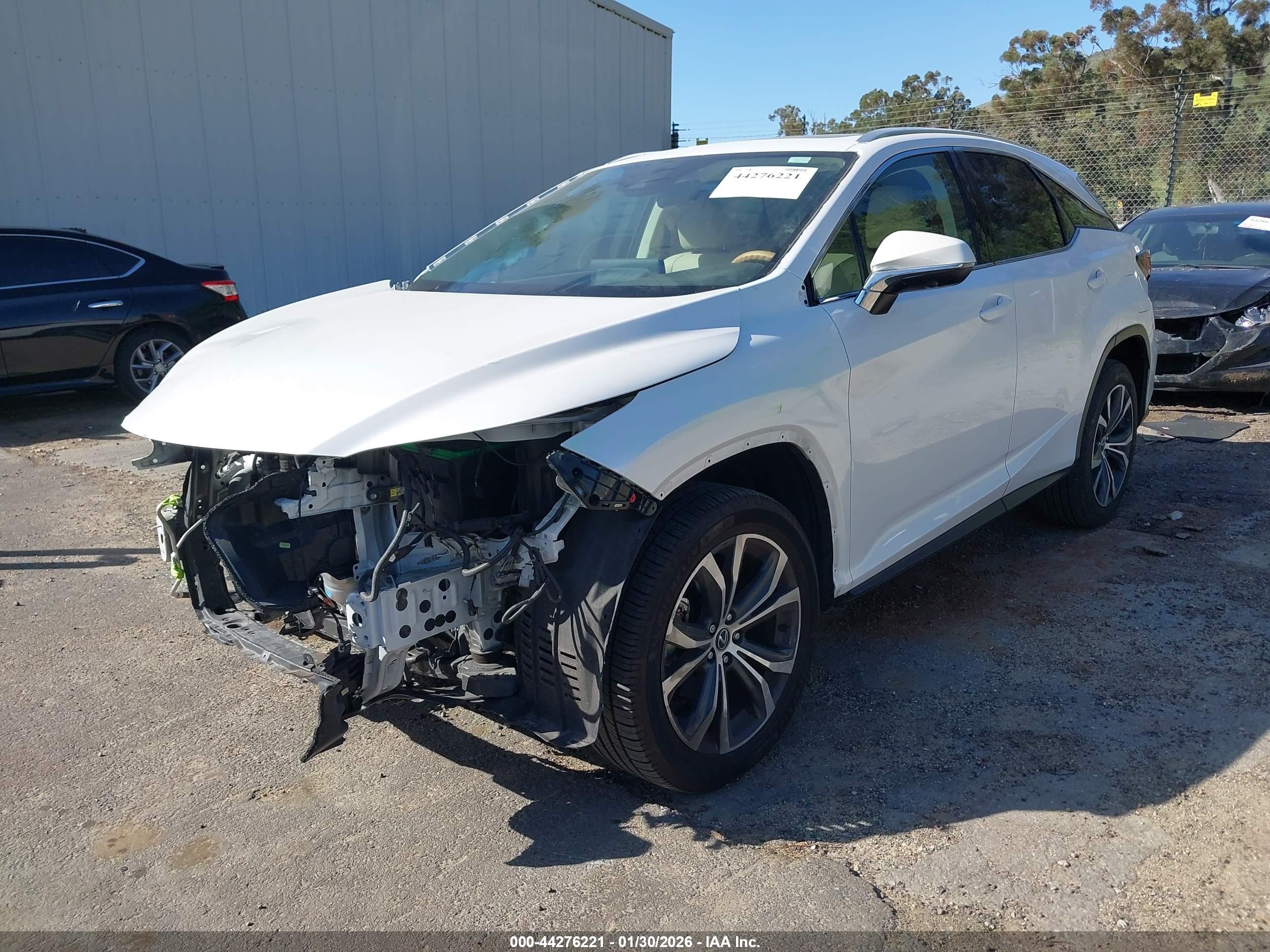 LEXUS RX image 2