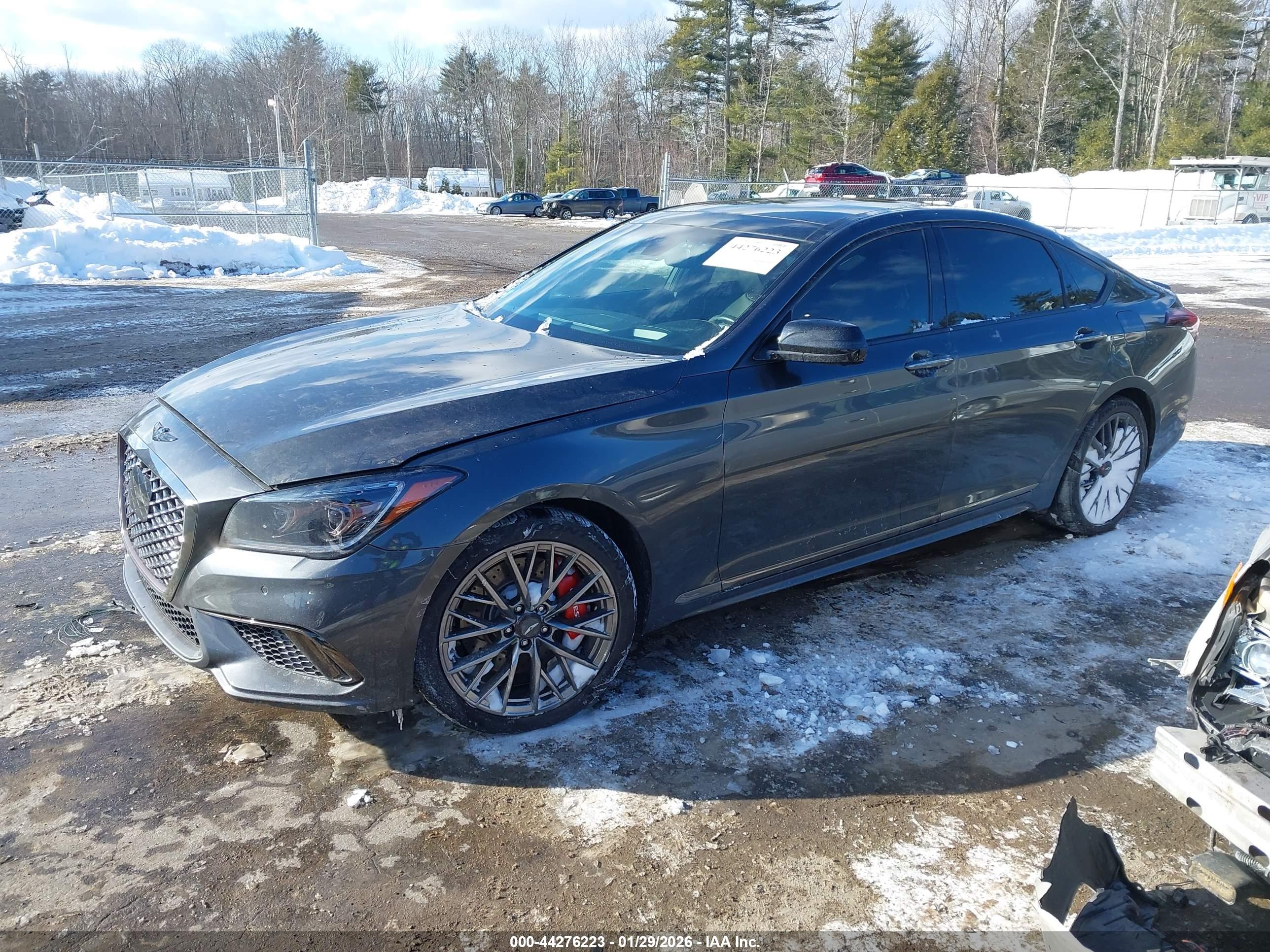 GENESIS G80 image 2