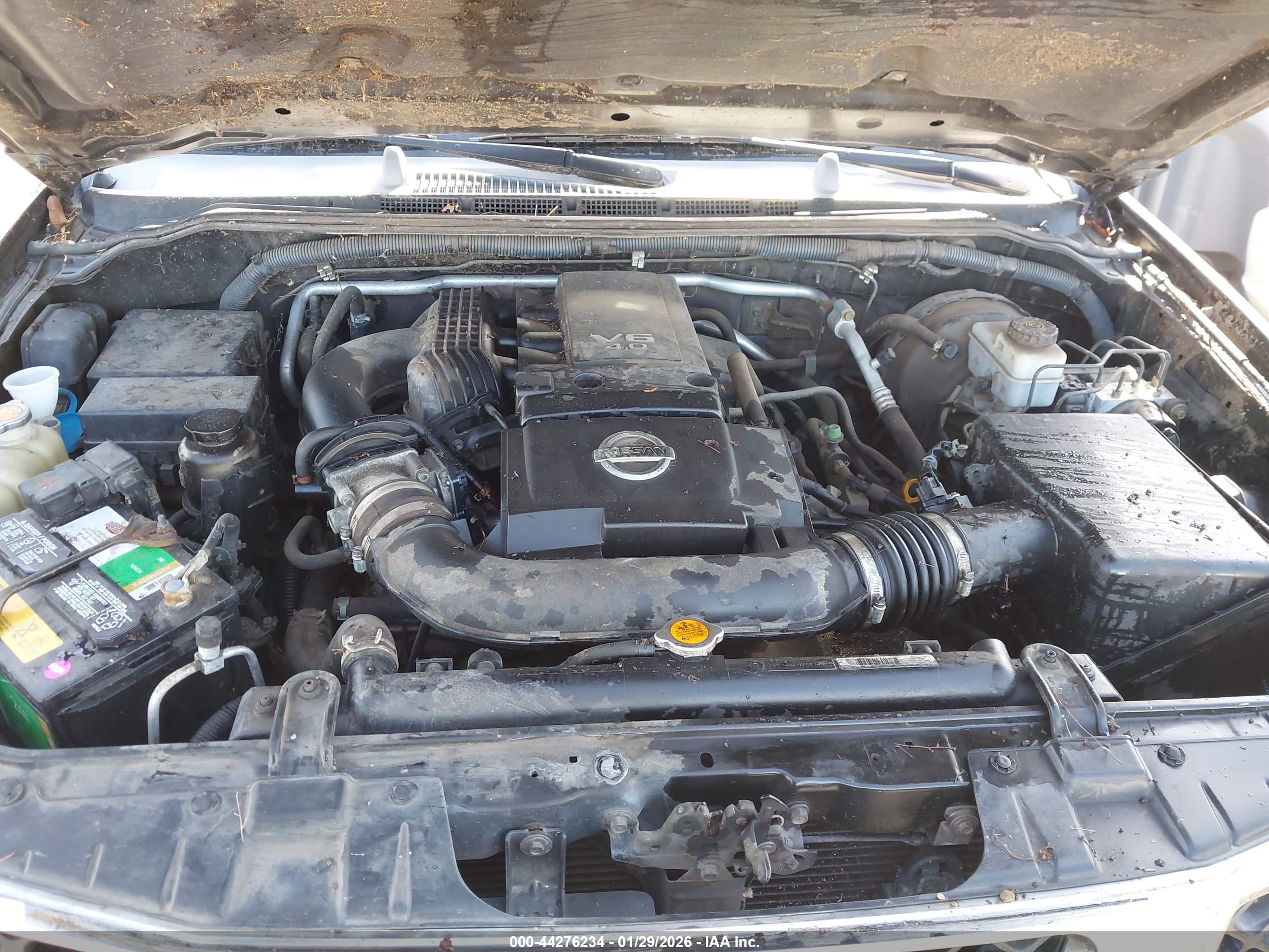 NISSAN FRONTIER image 10